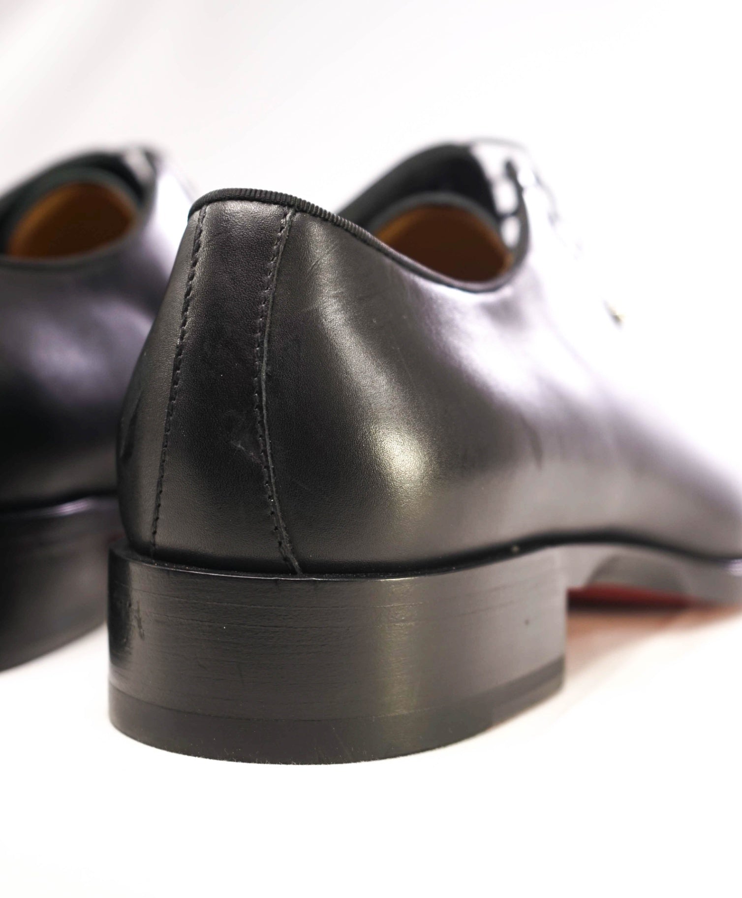 $1,250 Christian Louboutin "Chambeliss" Black Leather Oxfords 9US (42EU)