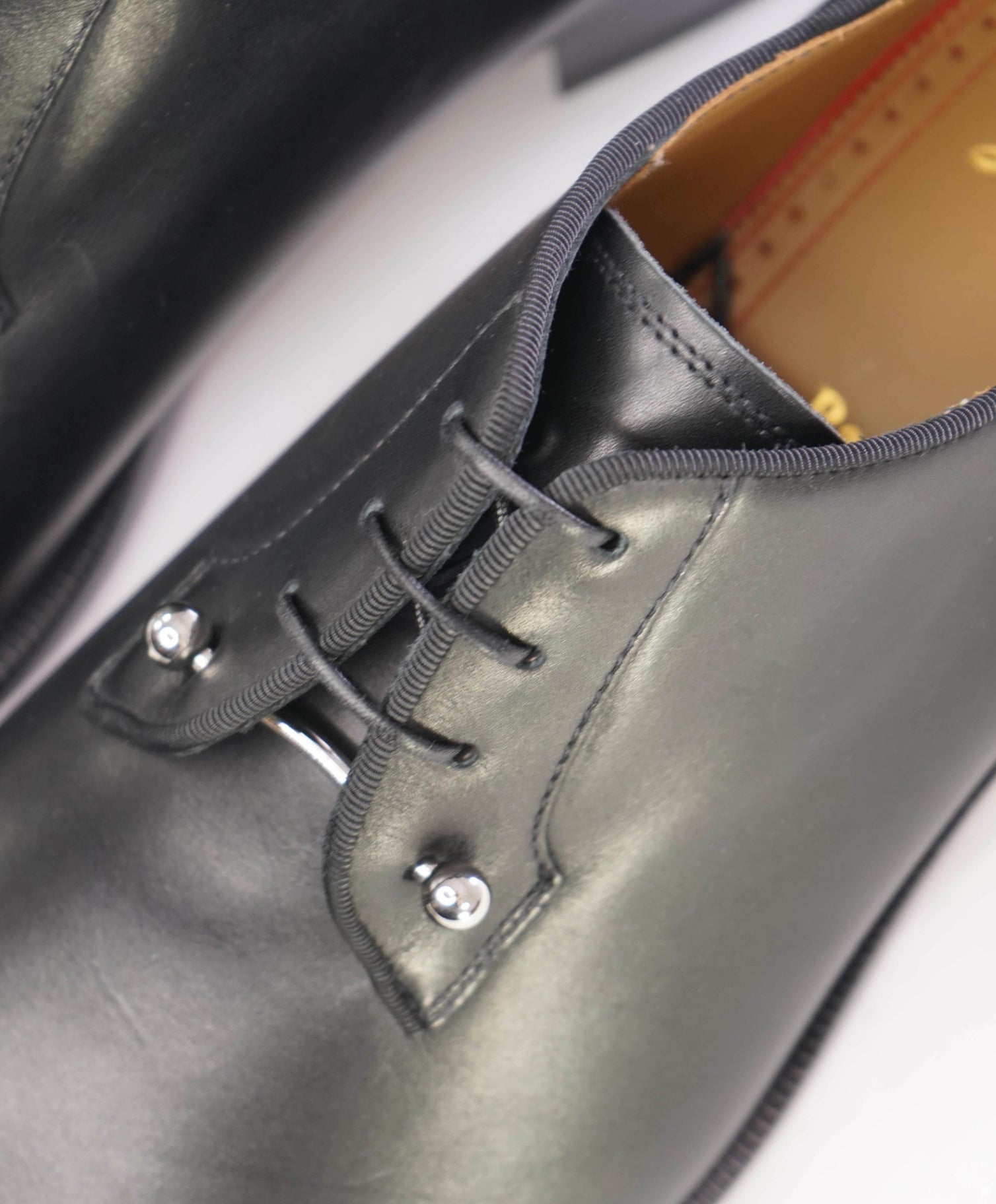 $1,250 Christian Louboutin "Chambeliss" Black Leather Oxfords 9US (42EU)