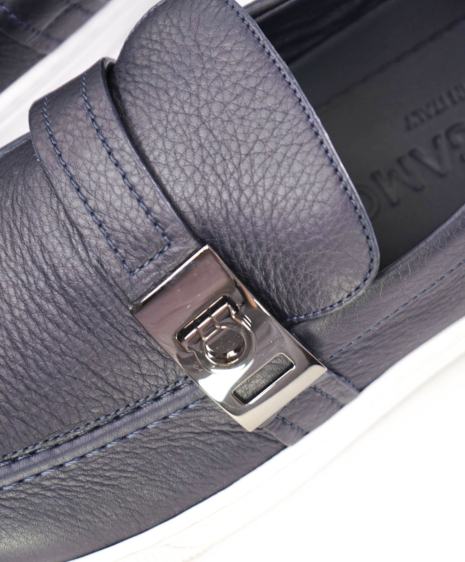 $895 FERRAGAMO Hybrid Sneaker With Hug buckle Navy Blue 12 M