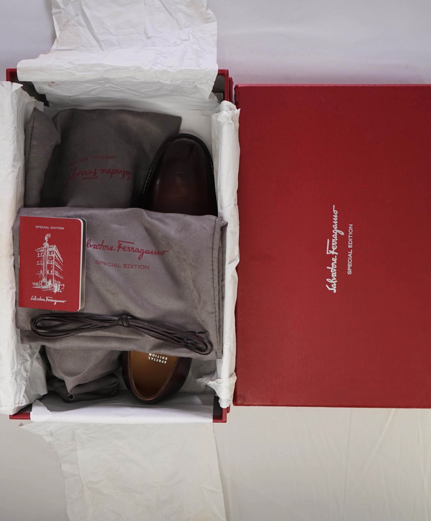 $1,495 Salvatore Ferragamo "TRAMEZZA" Special Edition Brown Oxfords 7 D