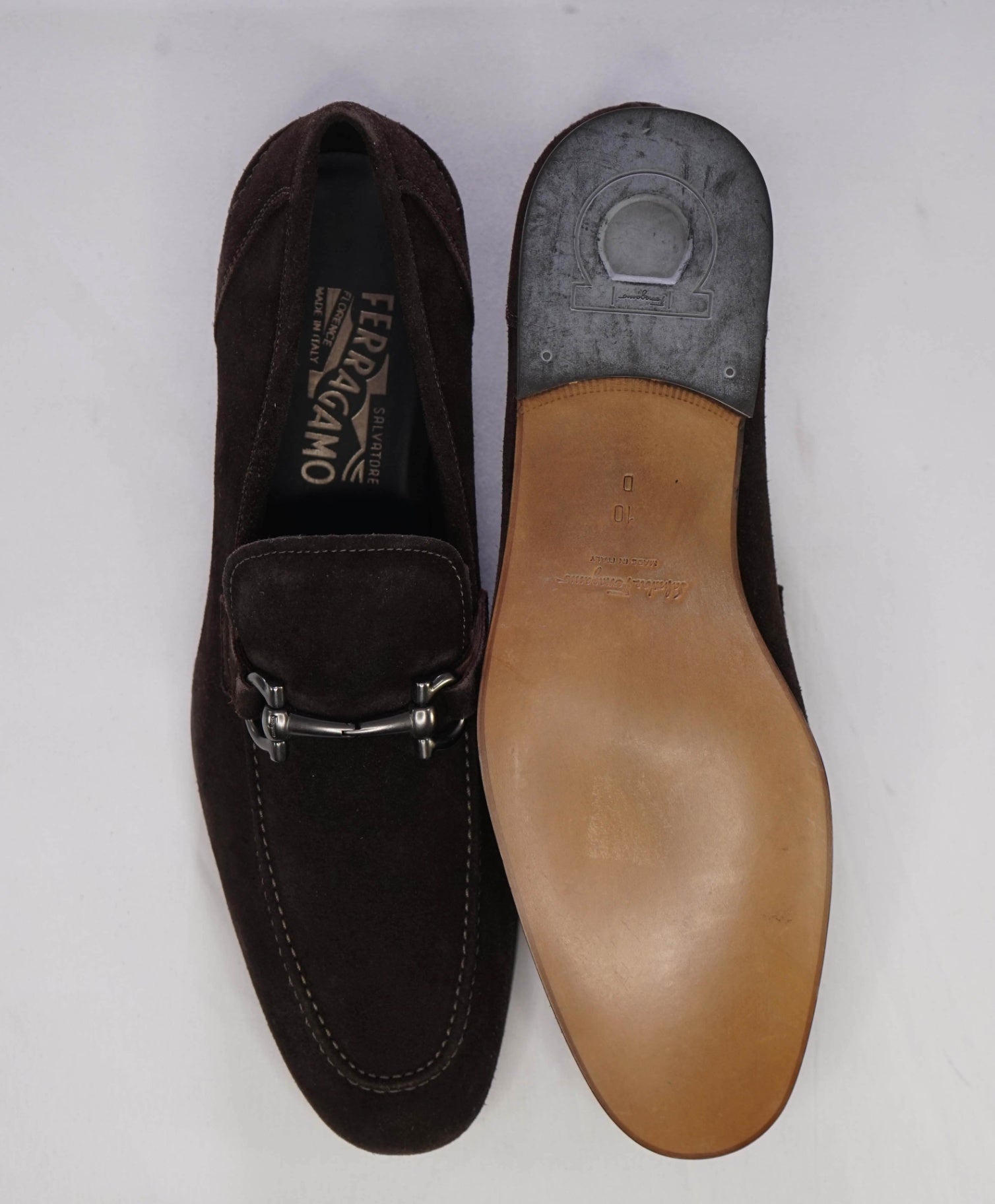 $850 SALVATORE FERRAGAMO - *TAPAS* Brown Suede Gancini Bit Loafer - 10 D