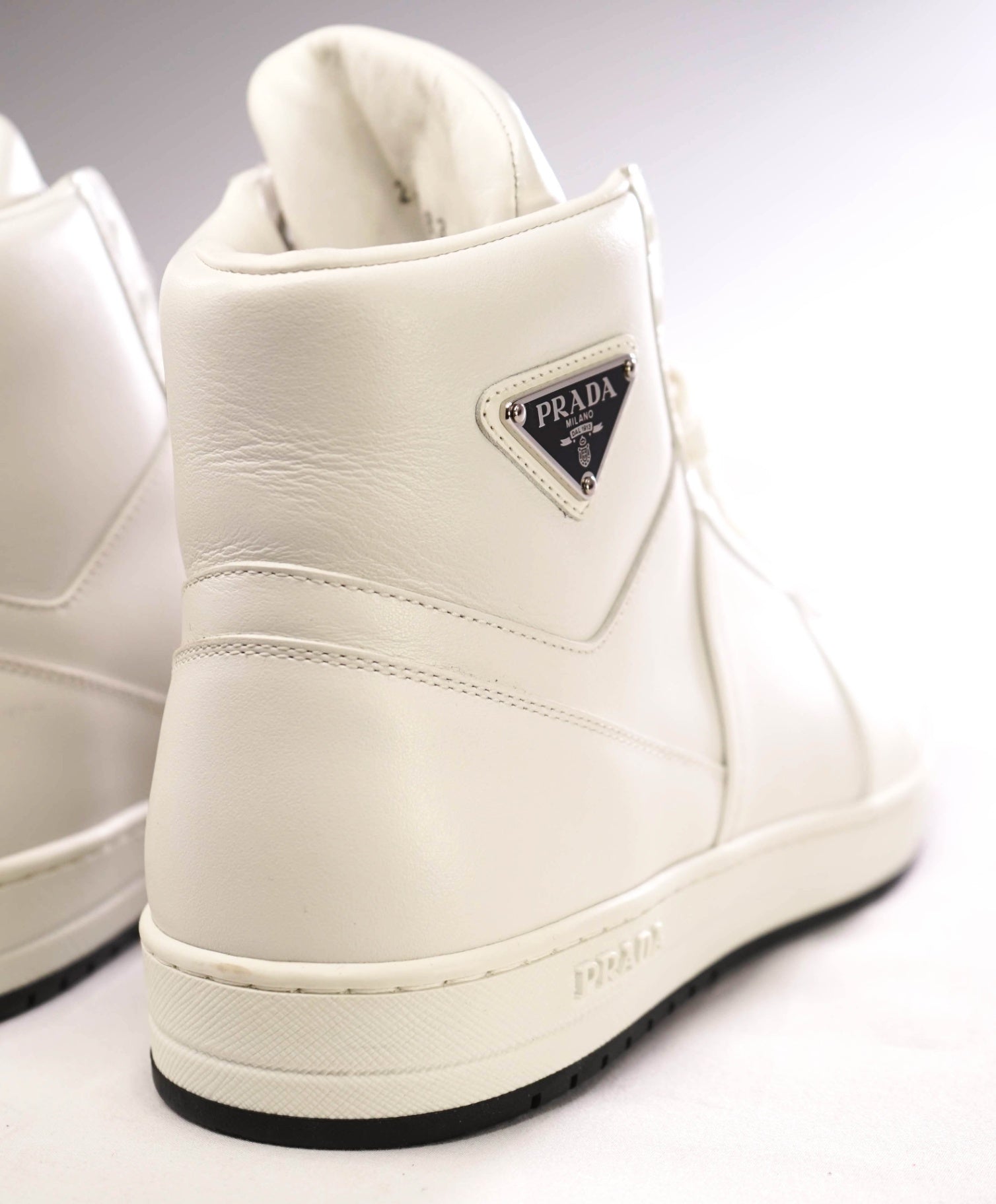 $1,150 Prada "NEW AVENUE" White High-Top Sneakers US 8.5 (7.5UK)