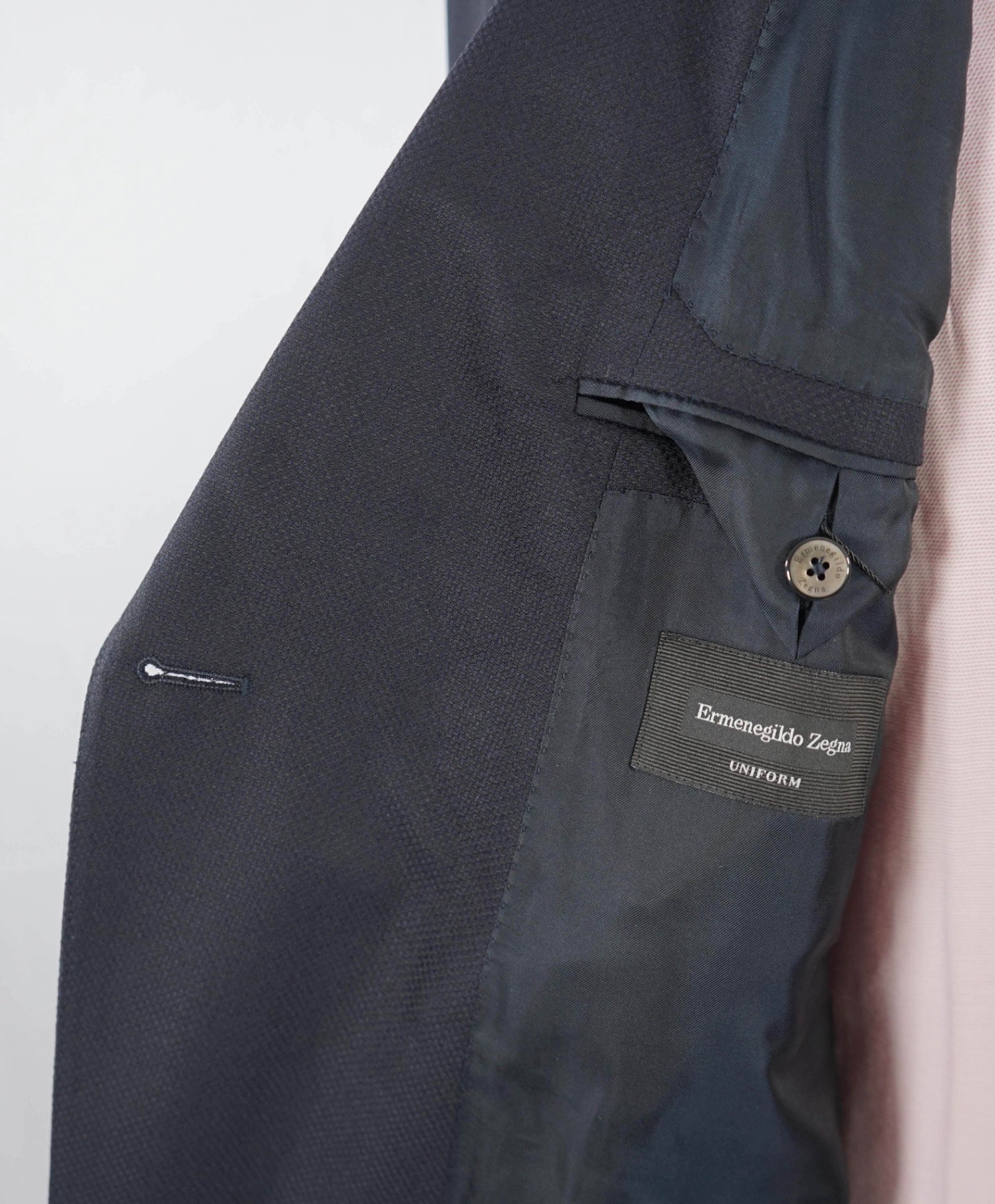 $3,295 ERMENEGILDO ZEGNA Navy Double Breasted Wool/Silk Blazer 44S