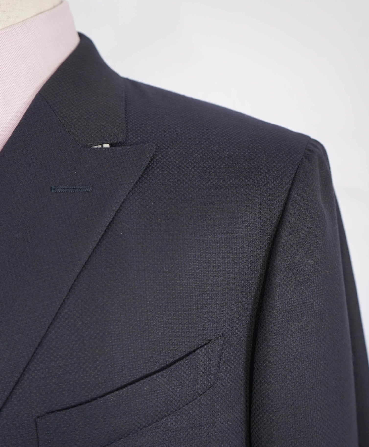 $3,295 ERMENEGILDO ZEGNA Navy Double Breasted Wool/Silk Blazer 44S