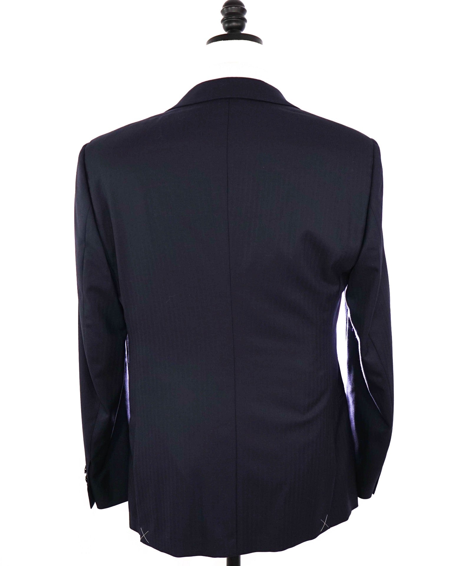 $5,000 GIORGIO ARMANI - "1/1 CUSTOM" Navy Peak Herringbone Suit 38R