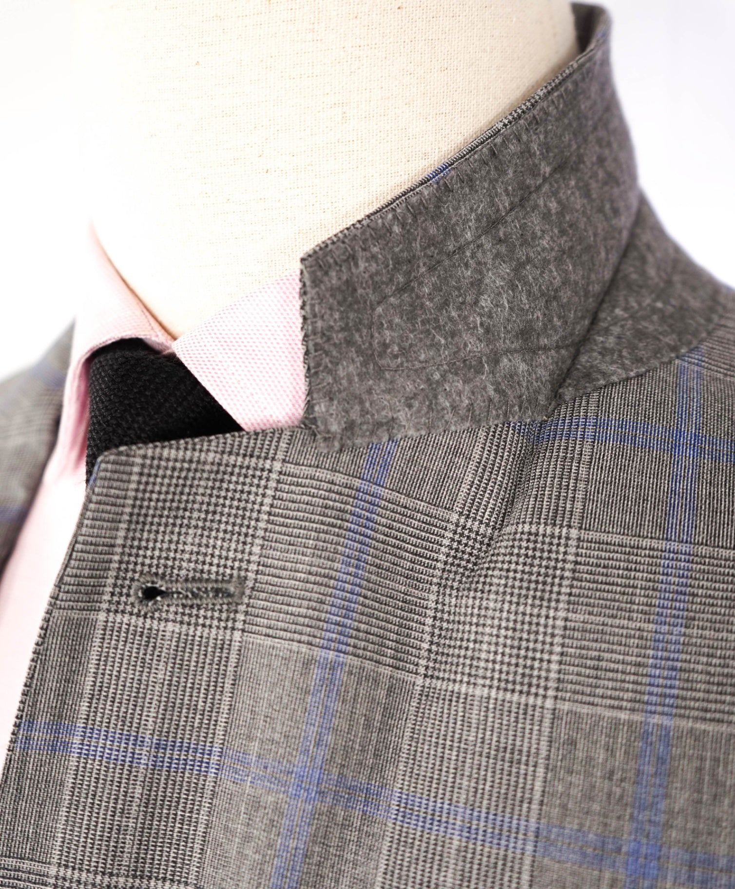 $3,795 GIORGIO ARMANI - "SOHO" Prince of Wales Suit 46R