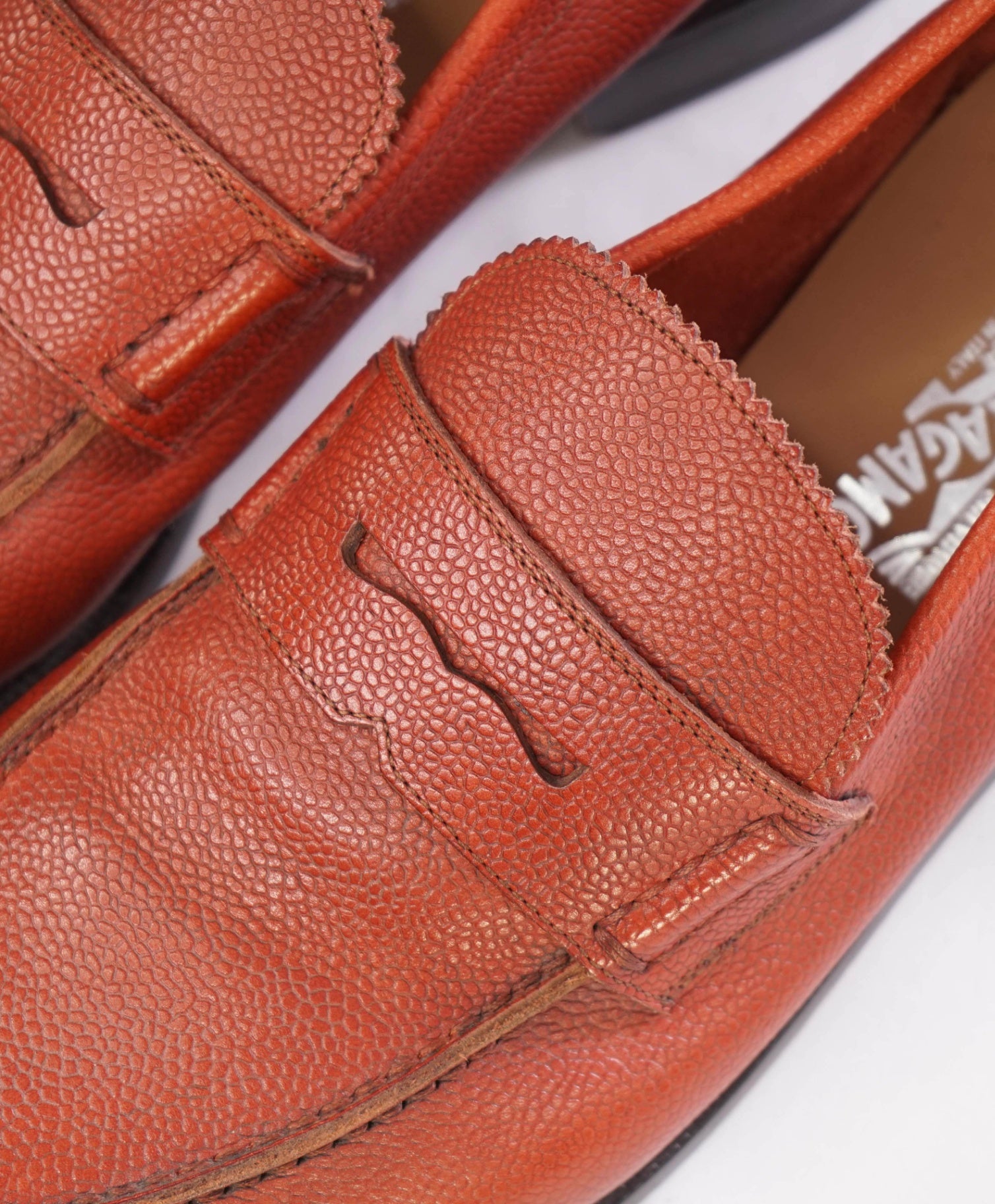 $1,295 Salvatore Ferragamo "TRAMEZZA" Carmel Brown Loafers 9.5 EE