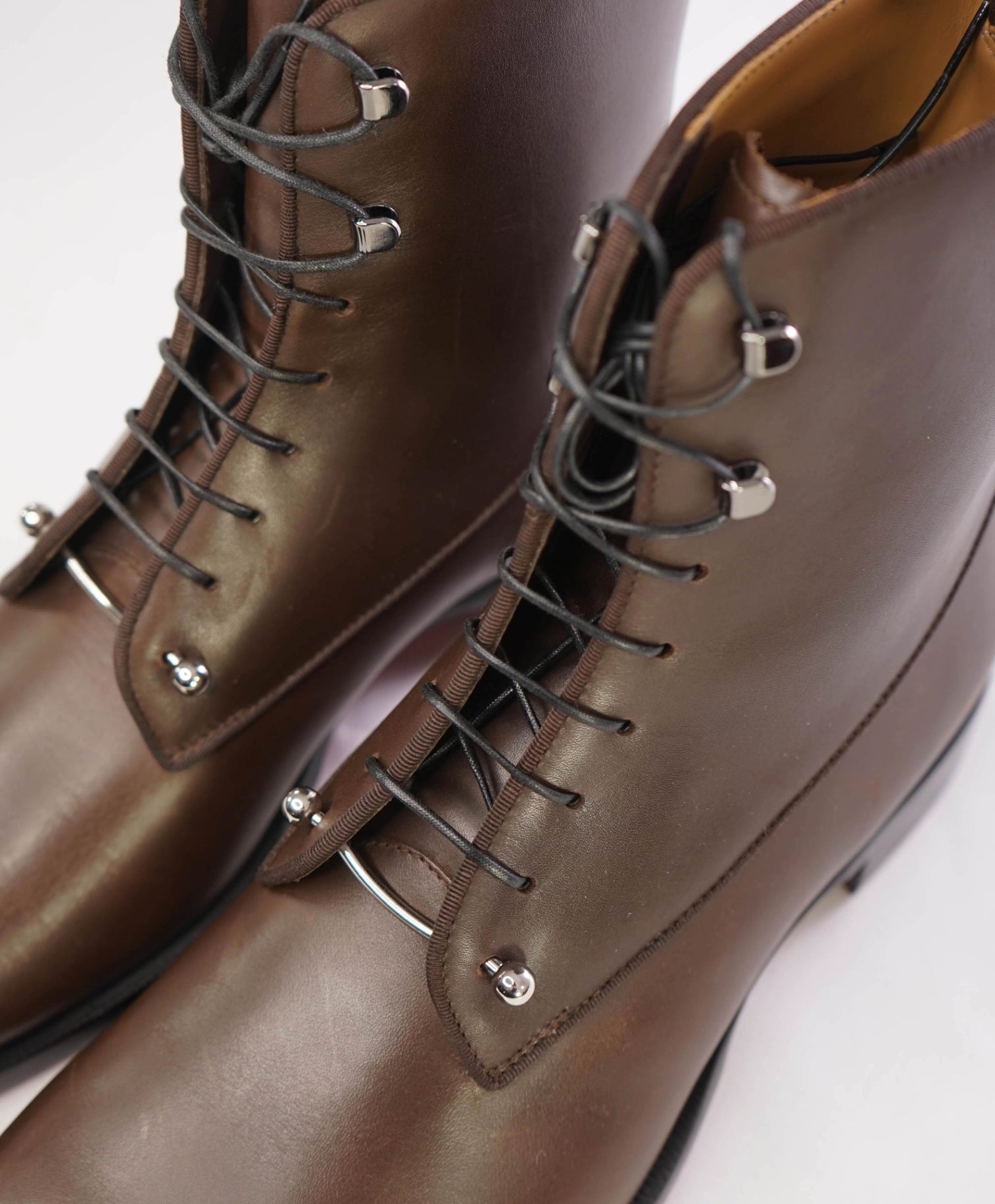 $1,445 Christian Louboutin "Chambeli" Brown Boots Leather US 9 (42EU)