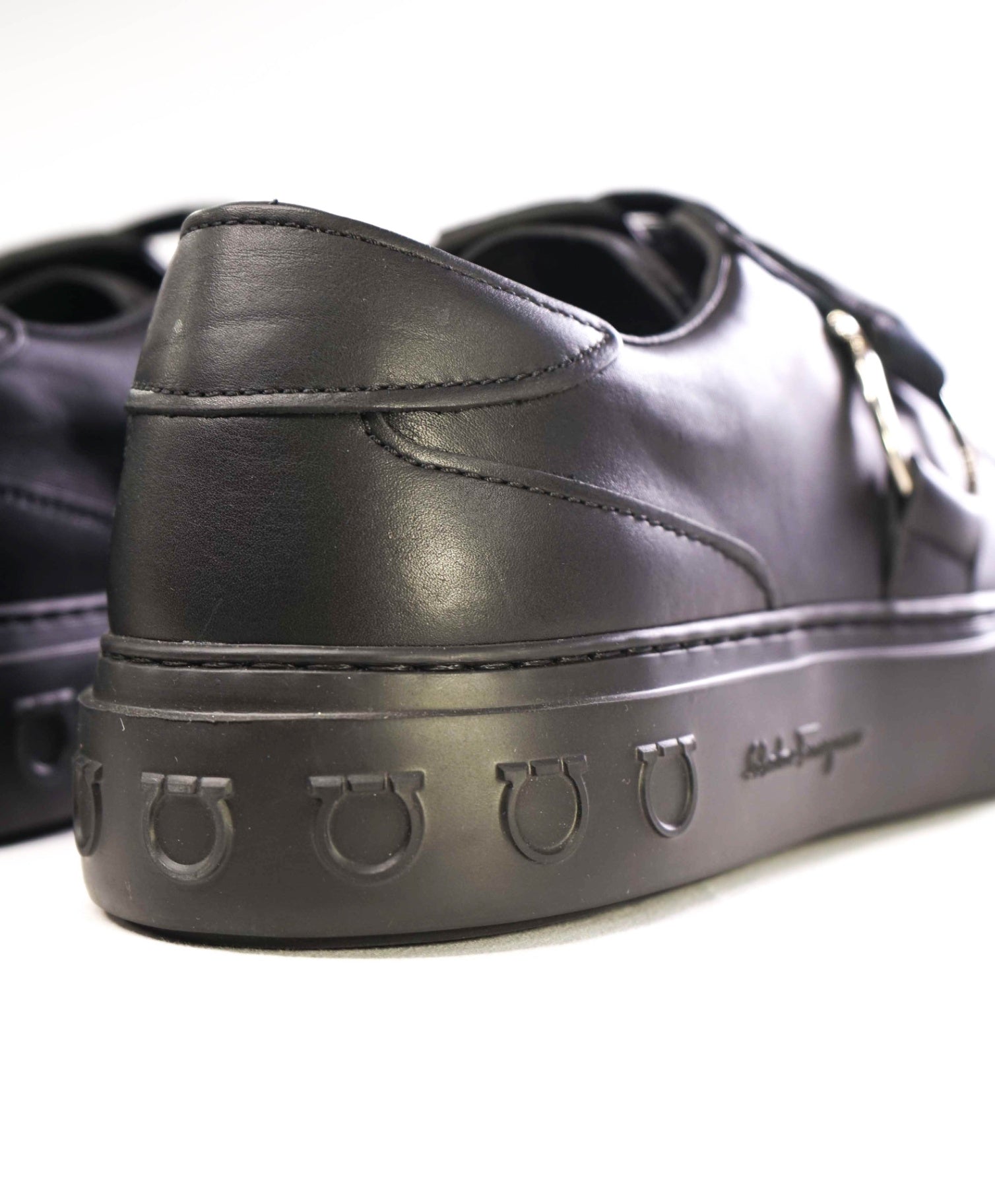 $750 SALVATORE FERRAGAMO - *GANCINI* Black Sneaker 9 M