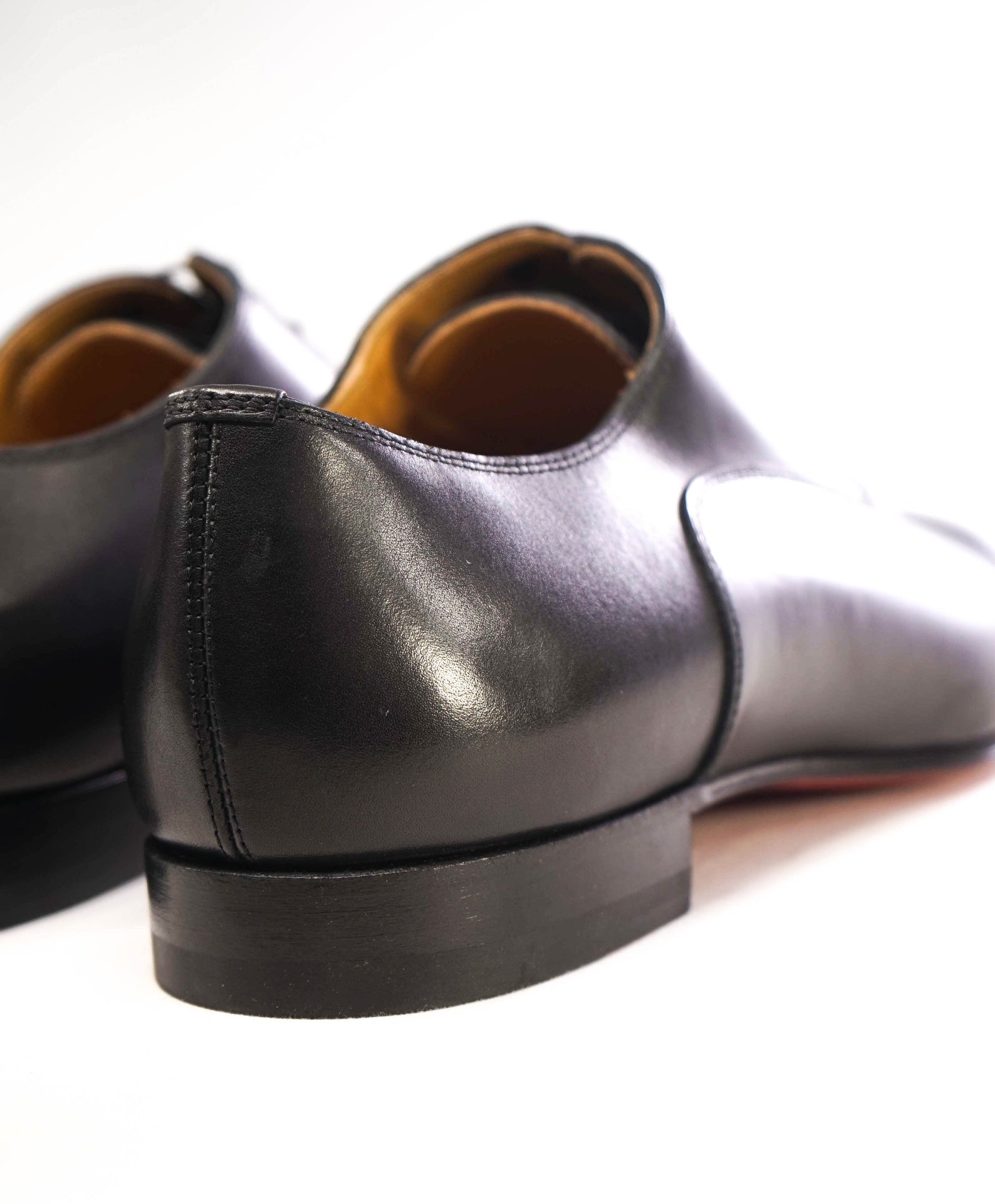$1,050 CHRISTIAN LOUBOUTIN - *GREGGO* Black Oxfords US 9.5 (42.5 EU)