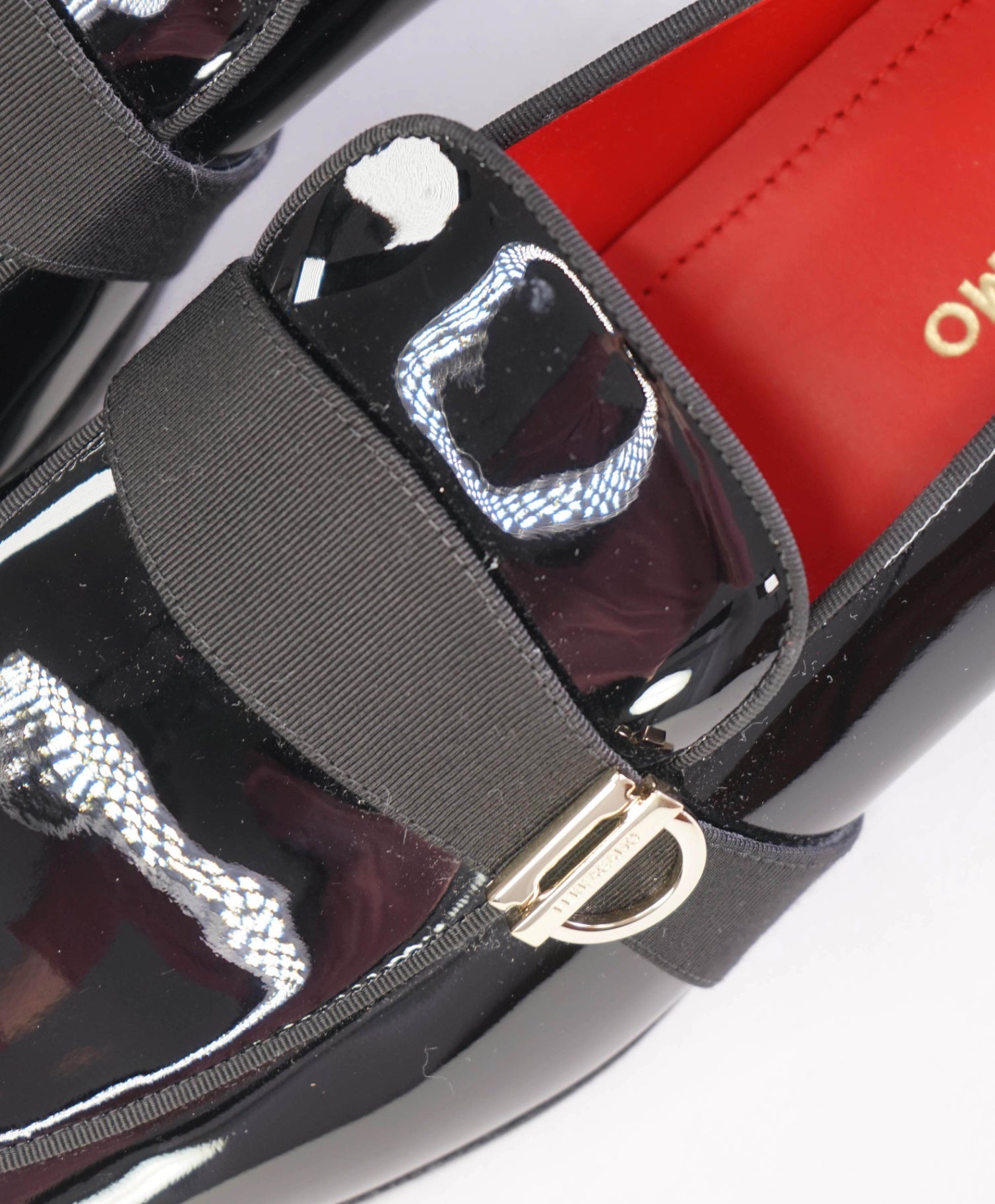 $1,050 Ferragamo Black Loafers Patent Leather Loafers 12 EE