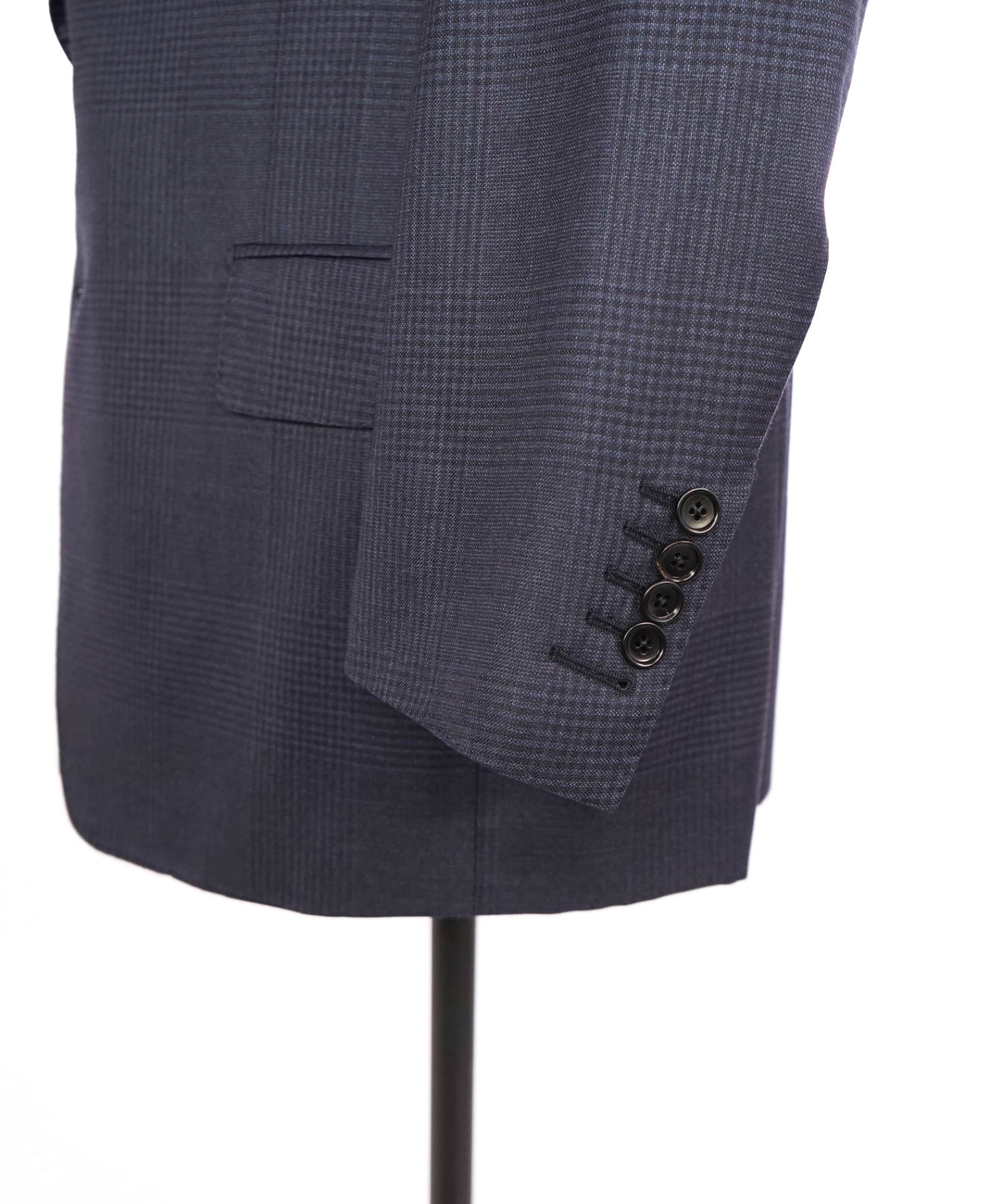 $6,950 Tom Ford Navy Tonal Plaid "WINDSOR" Peak Wool Suit 46R