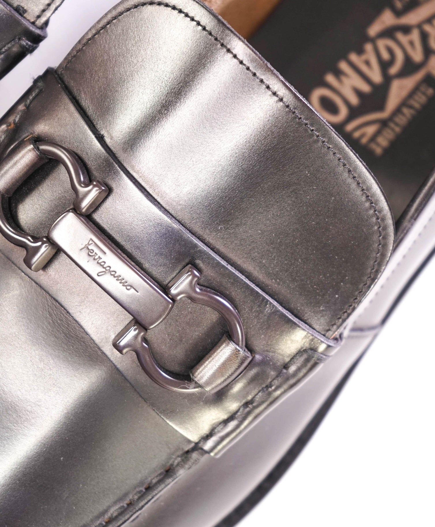 $850 Salvatore Ferragamo Black LUG SOLE Leather Loafers 13 D