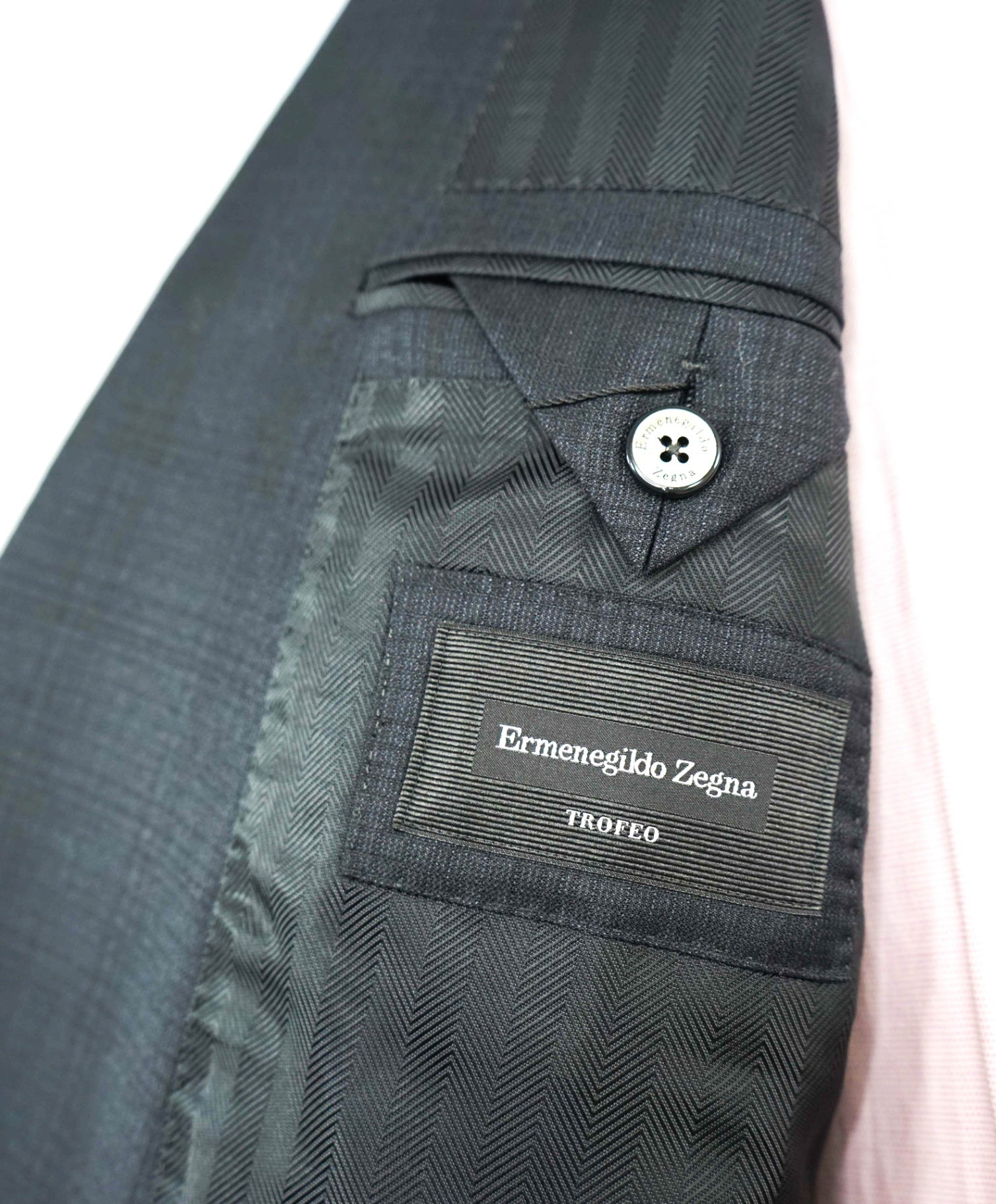 $3,995 Ermenegildo Zegna "TROFEO" Dark Grey Plaid Wool Suit 44R