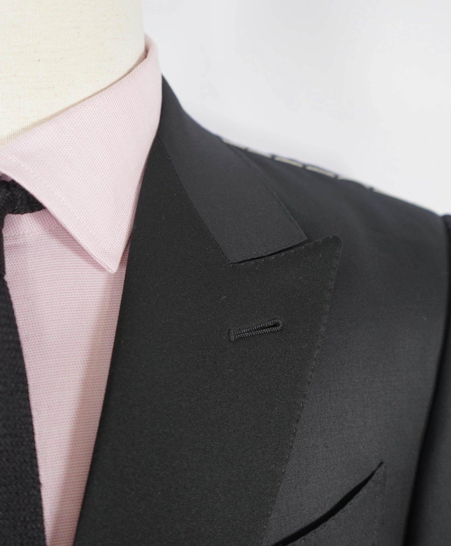 $3,995 Ermenegildo Zegna "MICROSPHERE" Black Wool Tuxedo Suit 42S