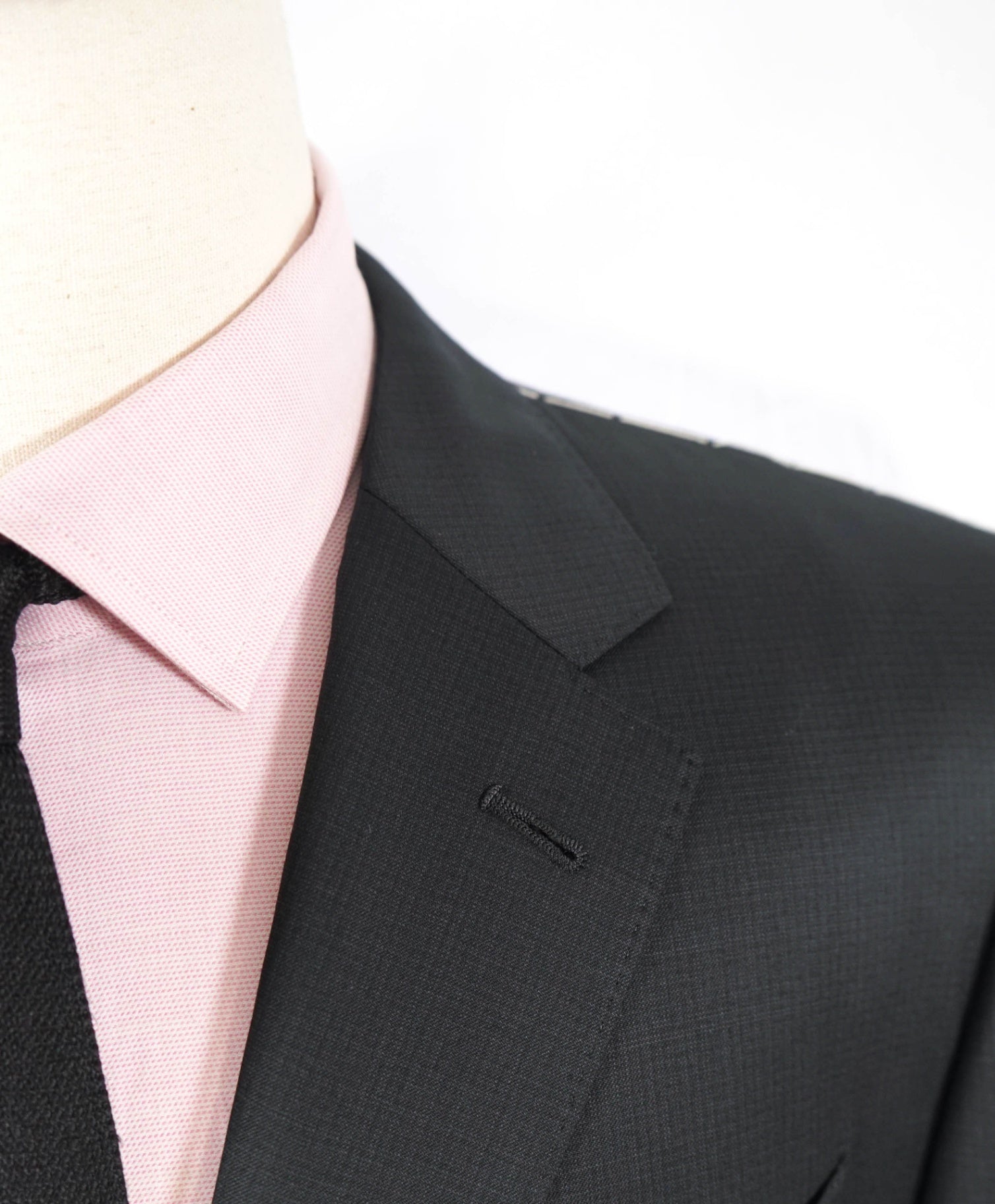 $4,950 ERMENEGILDO ZEGNA "Multiseason" Black Micro Wool Suit 46R