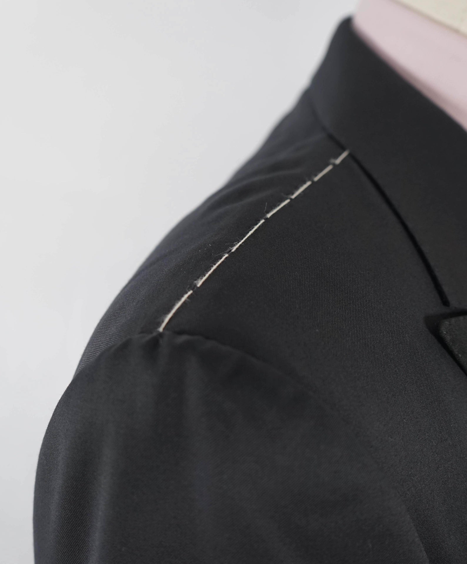 $3,995 Ermenegildo Zegna "MICROSPHERE" Black Wool Tuxedo Suit 42S