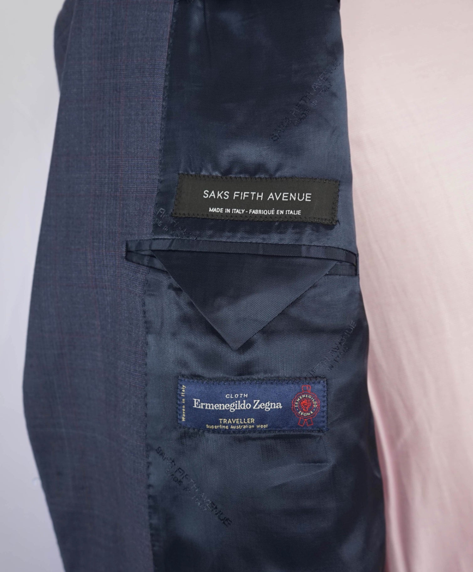 ERMENEGILDO ZEGNA - By SAKS 5TH AVE "Modern" Blue Suit 42R