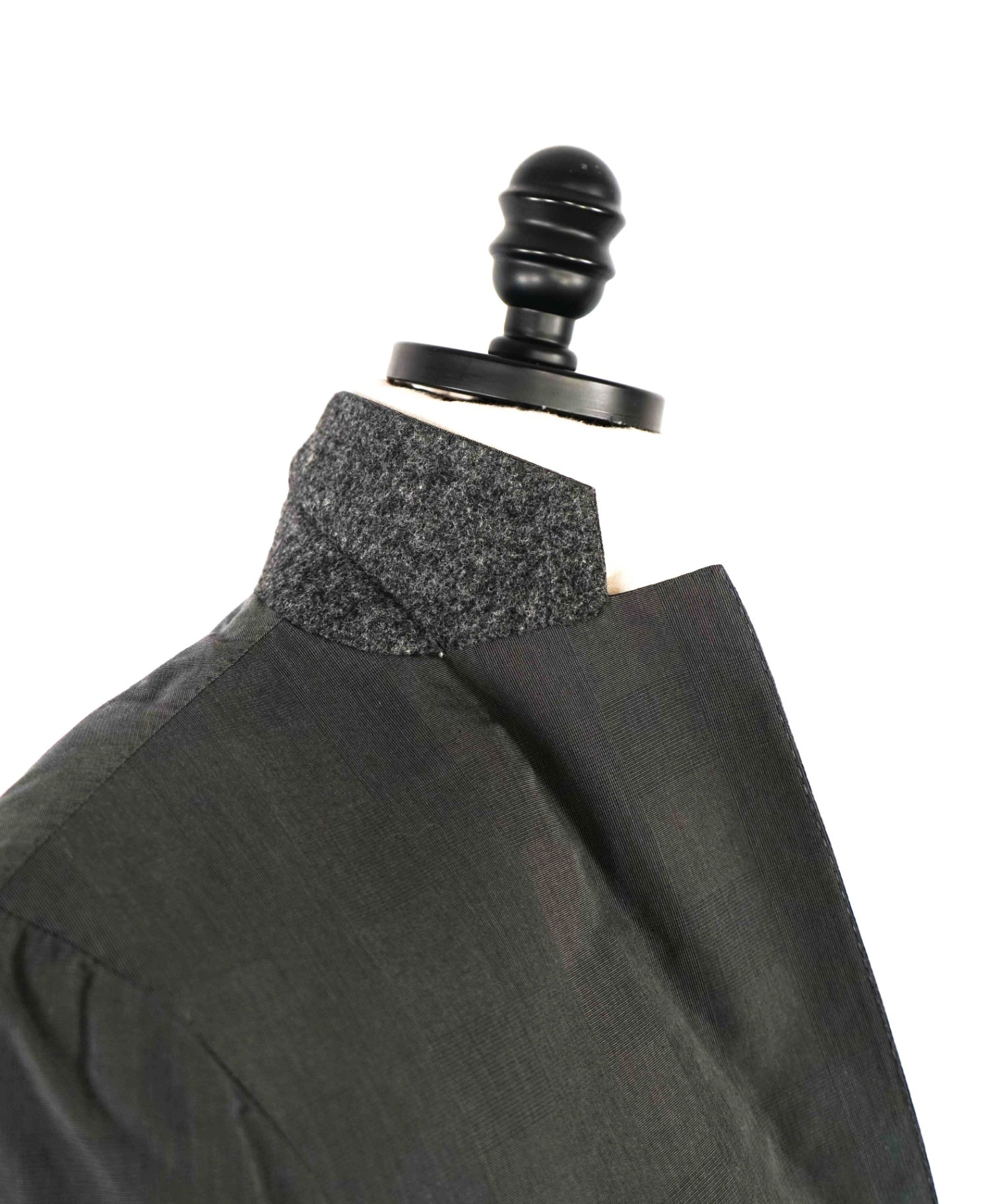 $2,000 Caruso Grey Plaid COTTON/SILK 2/3-Btn Roll Lapel Suit 38R