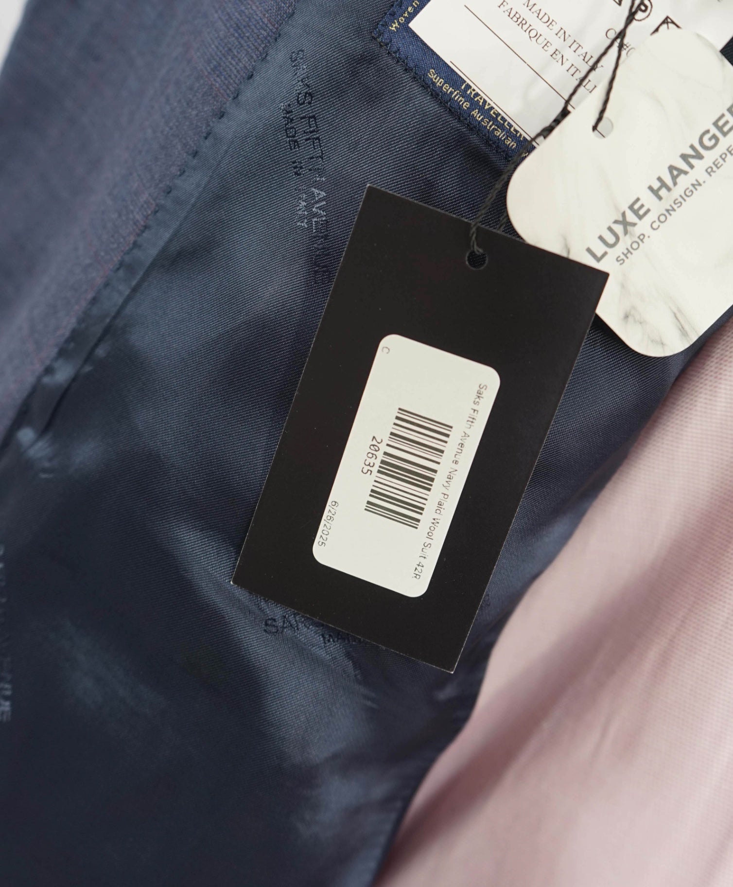 ERMENEGILDO ZEGNA - By SAKS 5TH AVE "Modern" Blue Suit 42R