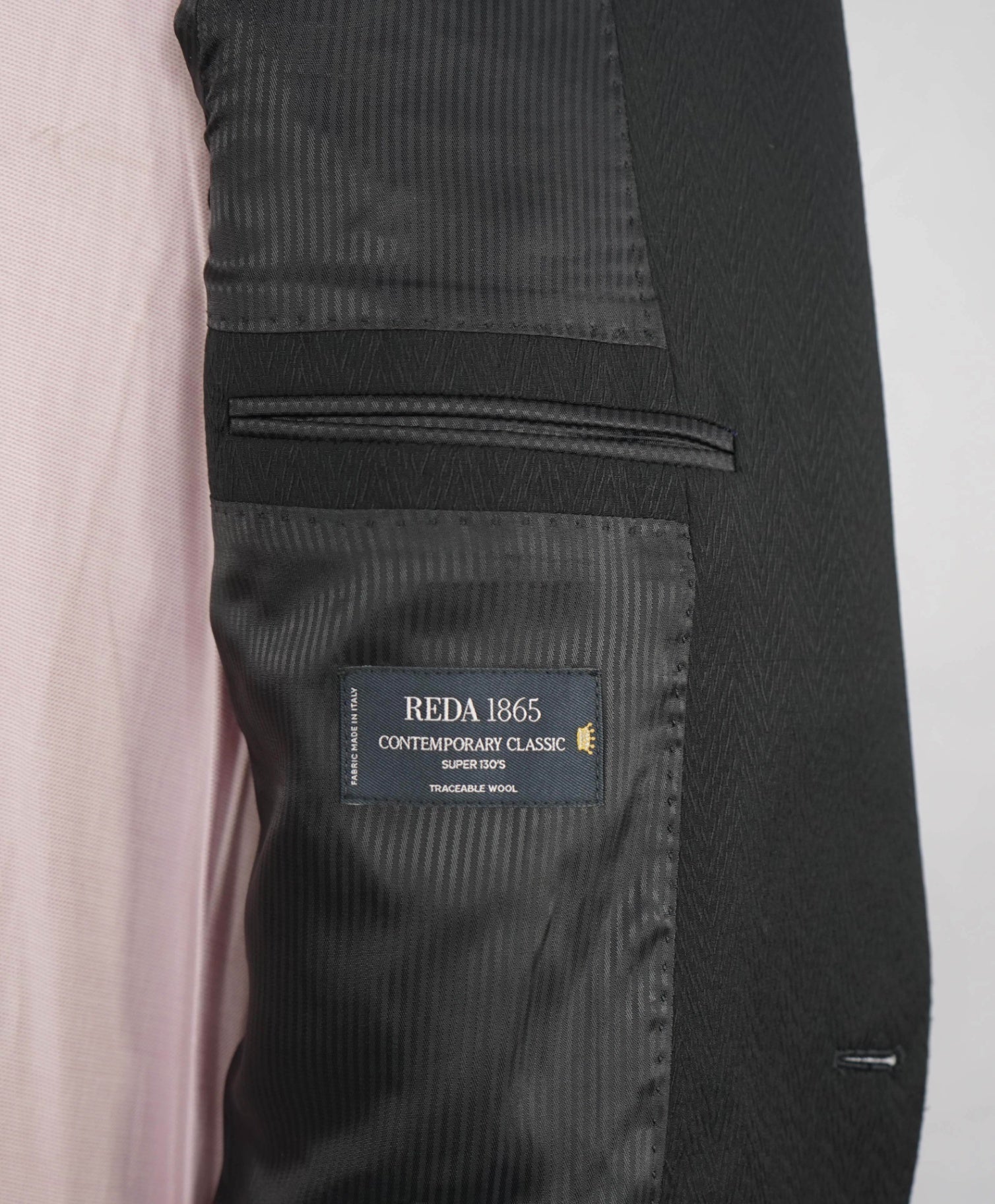 SAKS FIFTH AVENUE - Black Herringbone Tuxedo Dinner Blazer 44R