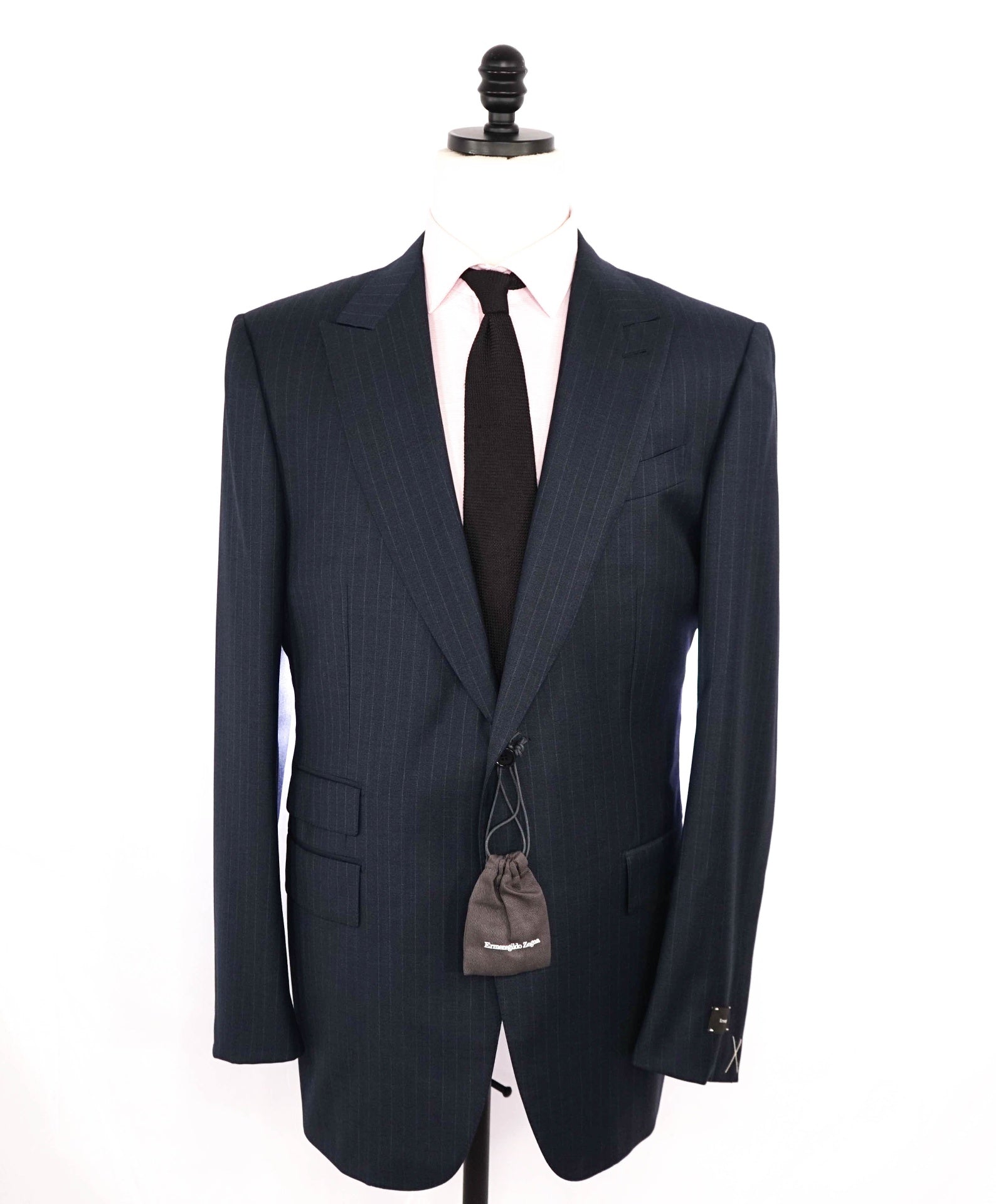 $3,995 Ermenegildo Zegna "Multiseason" Navy Chalk Stripe Suit 46L