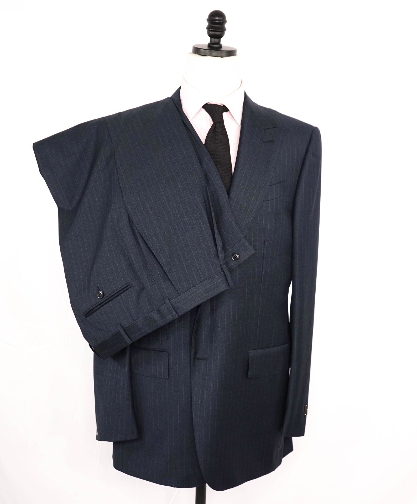 $3,995 Ermenegildo Zegna "Multiseason" Navy Chalk Stripe Suit 46L