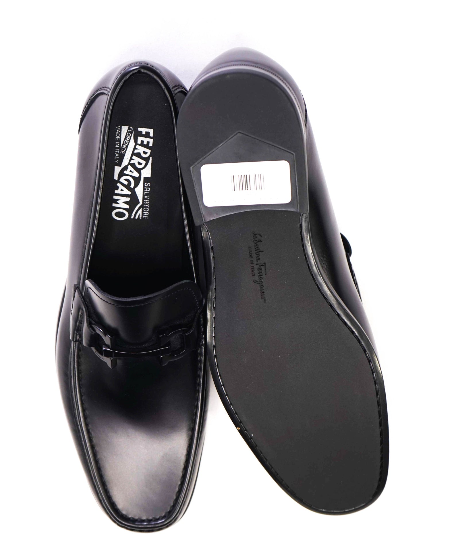 $850 Salvatore Ferragamo "GRANDIOSO" Black on Black Loafers 10.5 E