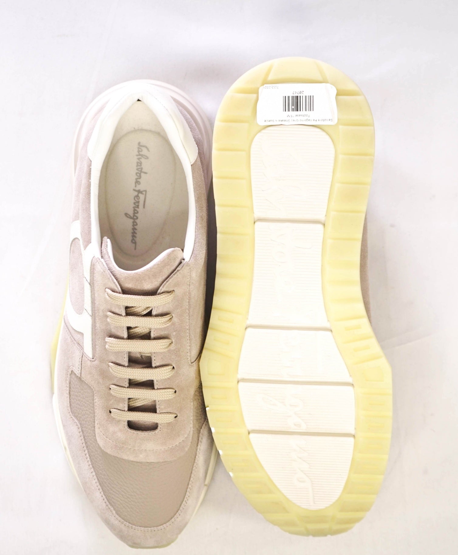 $850 Salvatore Ferragamo Grey Sneakers Suede Footwear 11 M