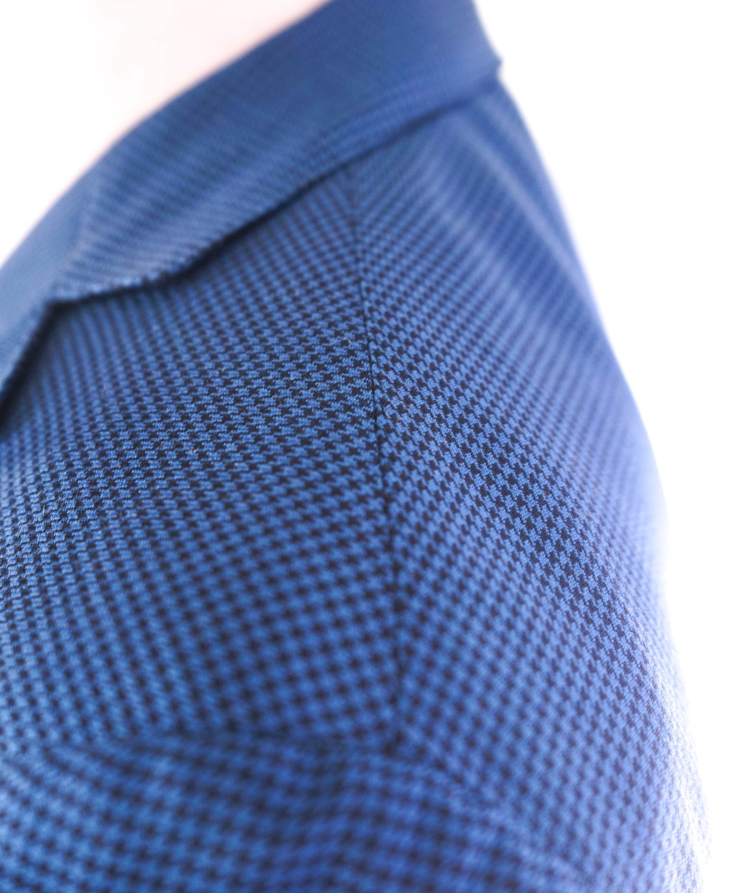 $1,295 RAVAZZOLO - Blue Houndstooth Silk/Wool Blazer - 40R