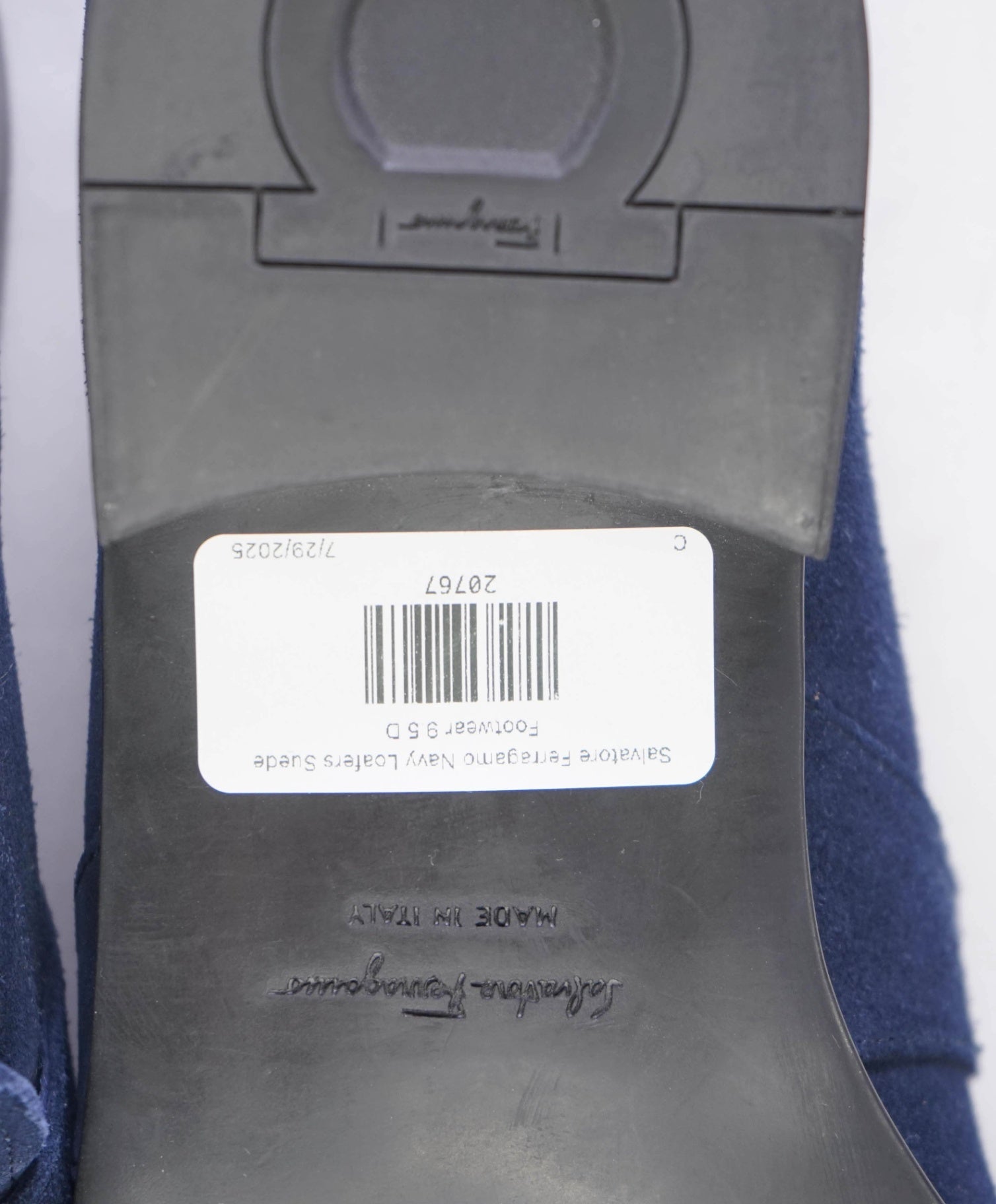 $850 Salvatore Ferragamo Navy Loafers Suede Footwear 9.5 D