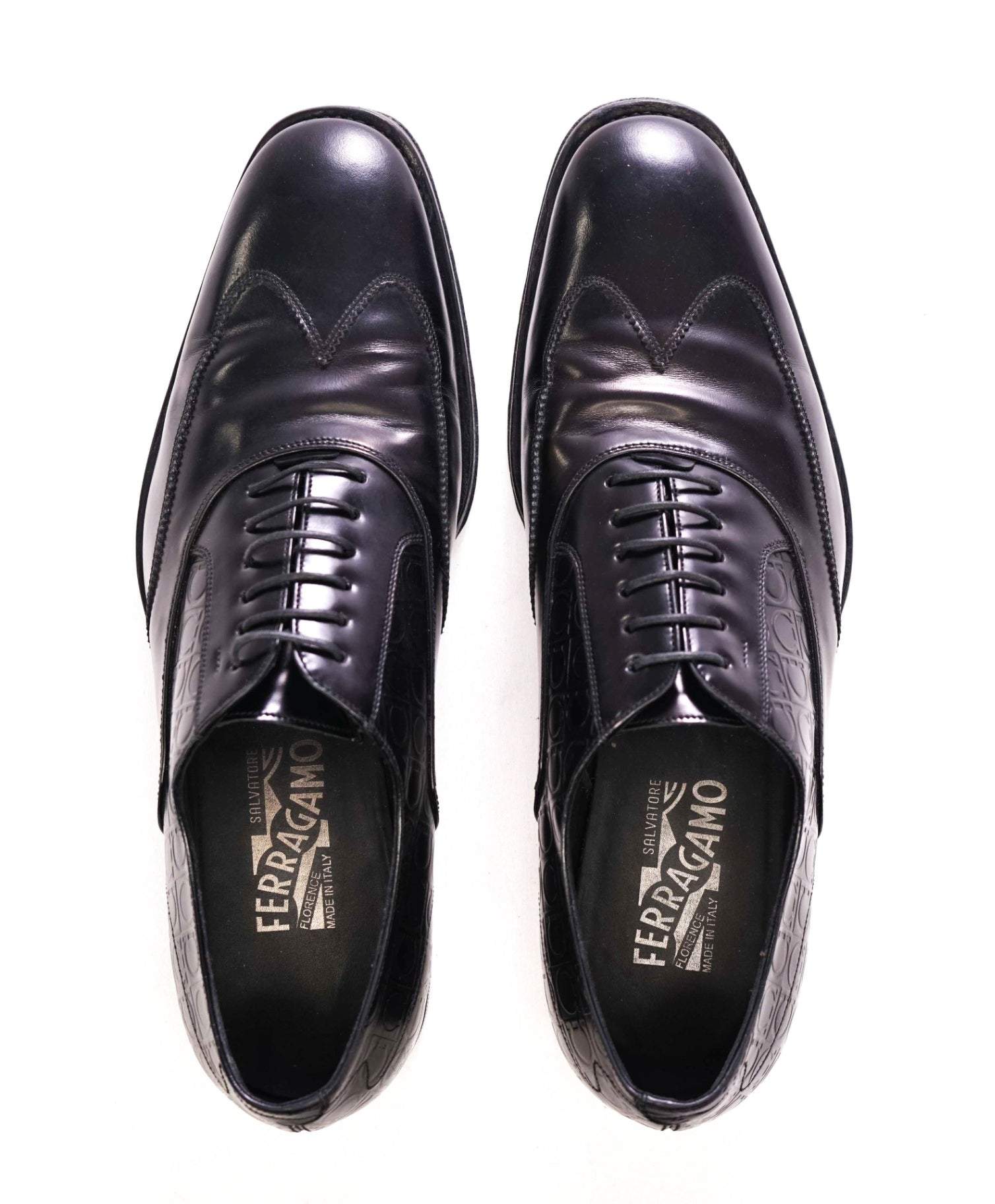 $1,050 FERRAGAMO Black Oxfords "CEZANNE" Leather Oxfords 9 D