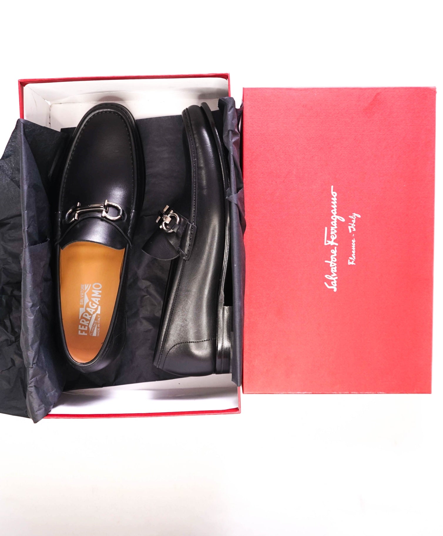 $850 FERRAGAMO - "Rafael" Black Leather Loafers - 10 EE