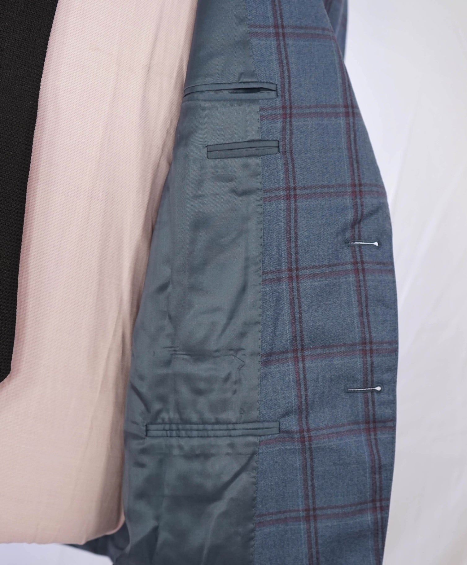 $1,850 Canali - Blue/Purple Plaid Wool 2-Btn Blazer - 40R