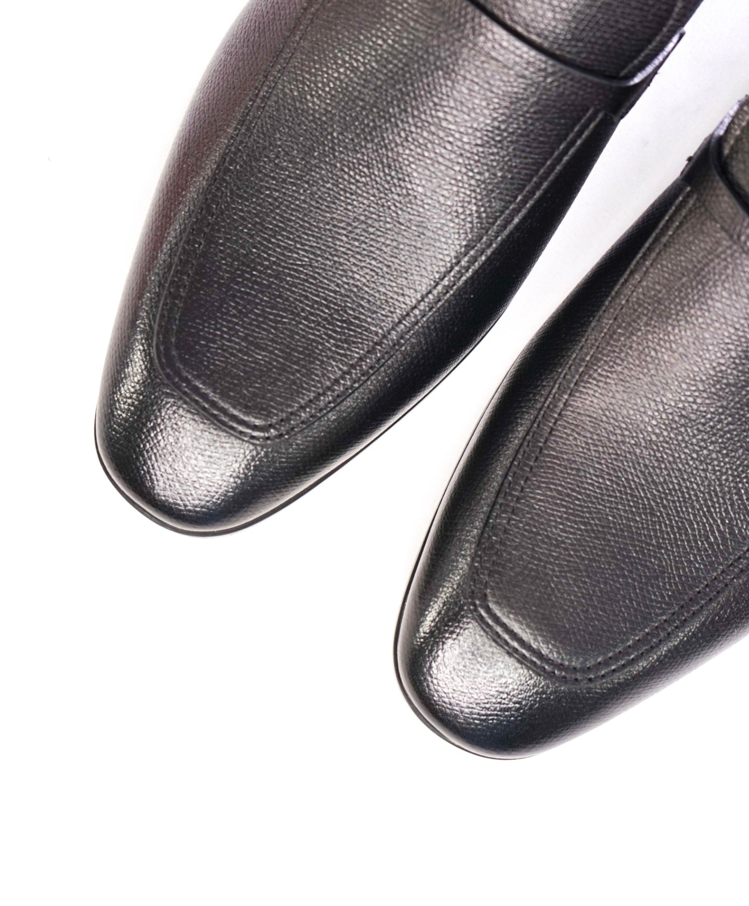 $950 FERRAGAMO - Black Pebbled "CHARME" Loafers Leather - 8.5 3E