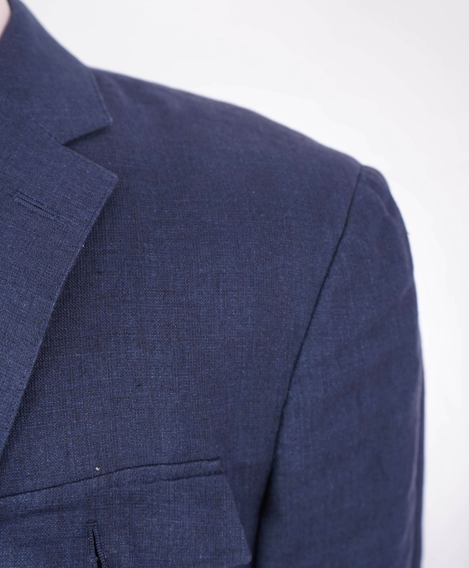 $2,295 Ralph Lauren Purple Label - Blue Linen/Silk Blazer - 40R