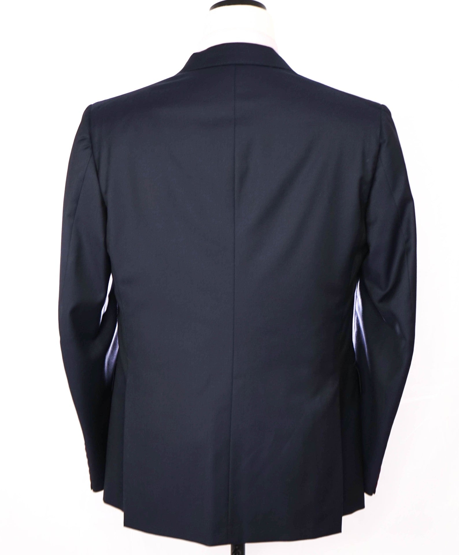 $3,995 ISAIA - Solid Navy Blue *CLOSET STAPLE* Coral Pin Suit - 40R
