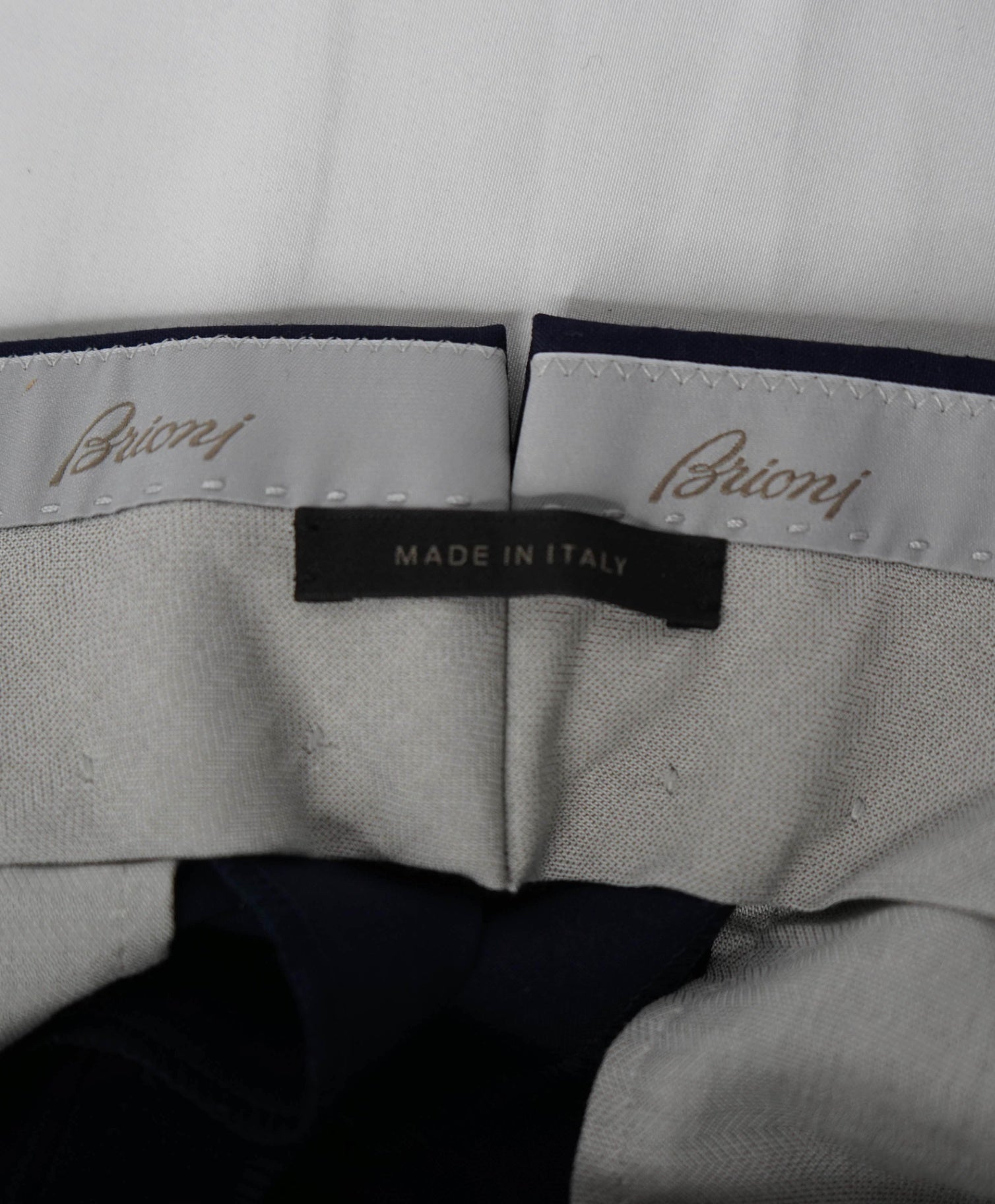 $1,095 Brioni - Navy SIngle Dart SIDE TAB Wool Dress Pants - 34W