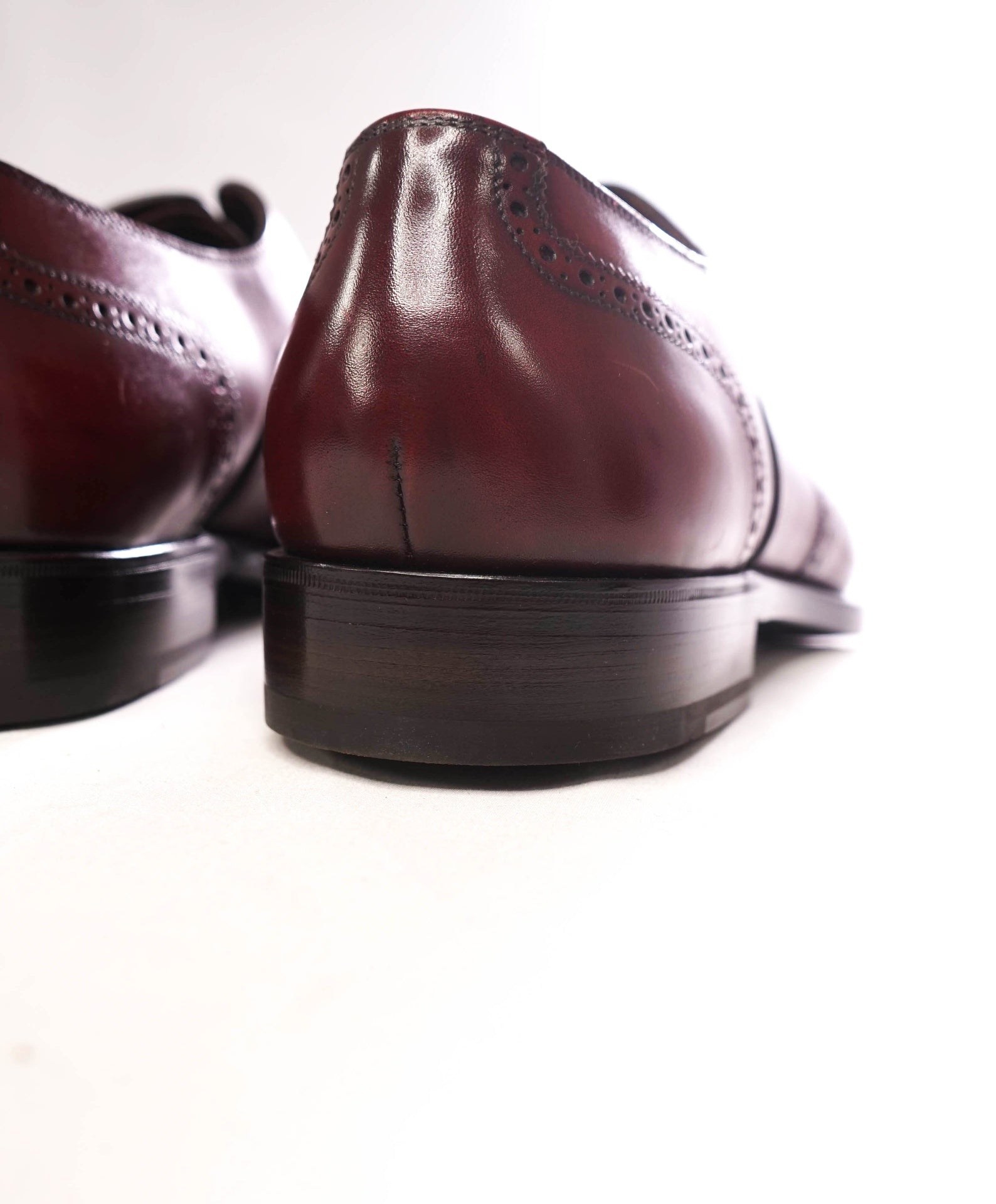 $1,550 FERRAGAMO TRAMEZZA - Red "RAPHAEL" Oxfords - 10.5 EE
