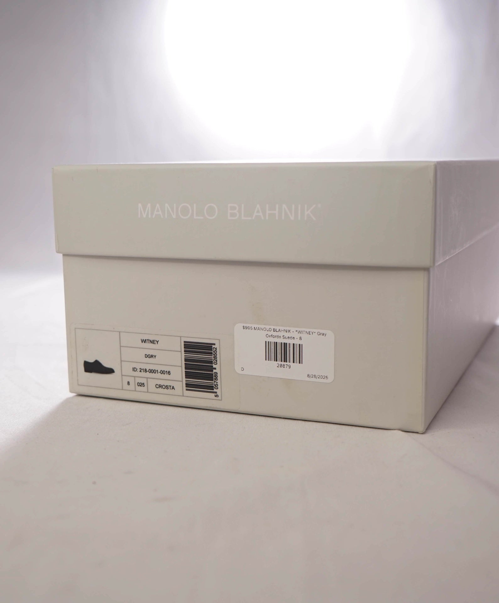 $995 MANOLO BLAHNIK - *WITNEY* Gray Oxfords Suede - 9US (8UK)
