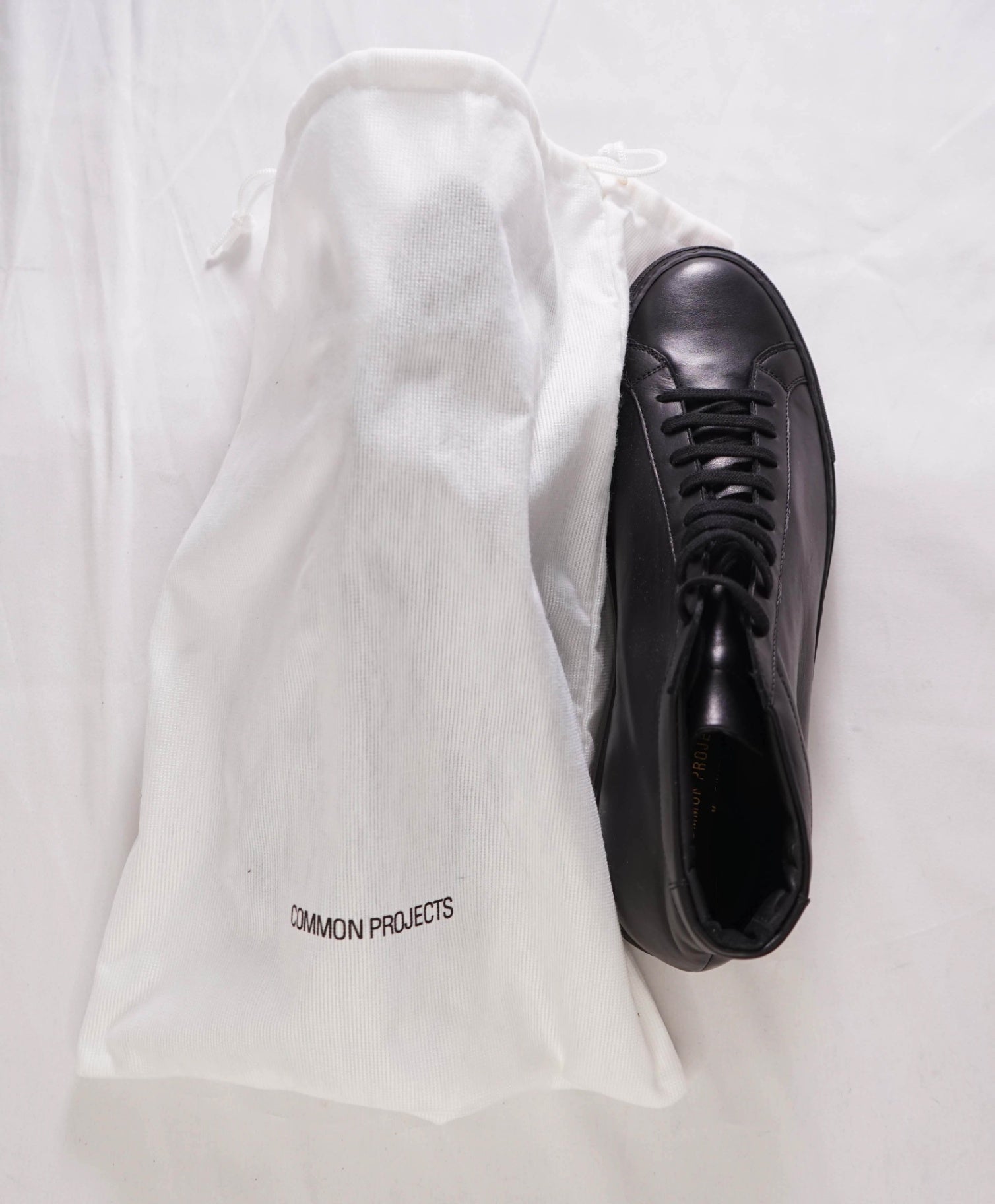 $450 COMMON PROJECTS - Achilles Mid Black Sneakers Leather - US 9 (42EU)