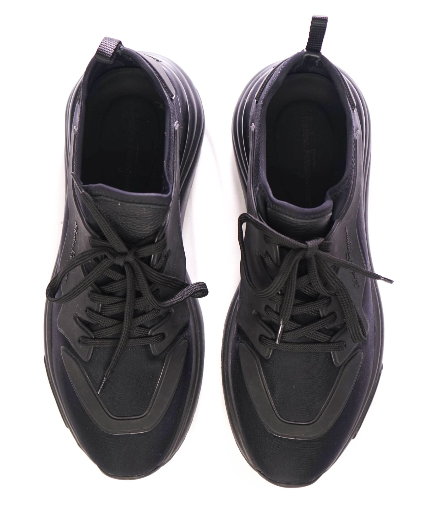 $750 SALVATORE FERRAGAMO - Black Runner Sneakers - 10.5 M