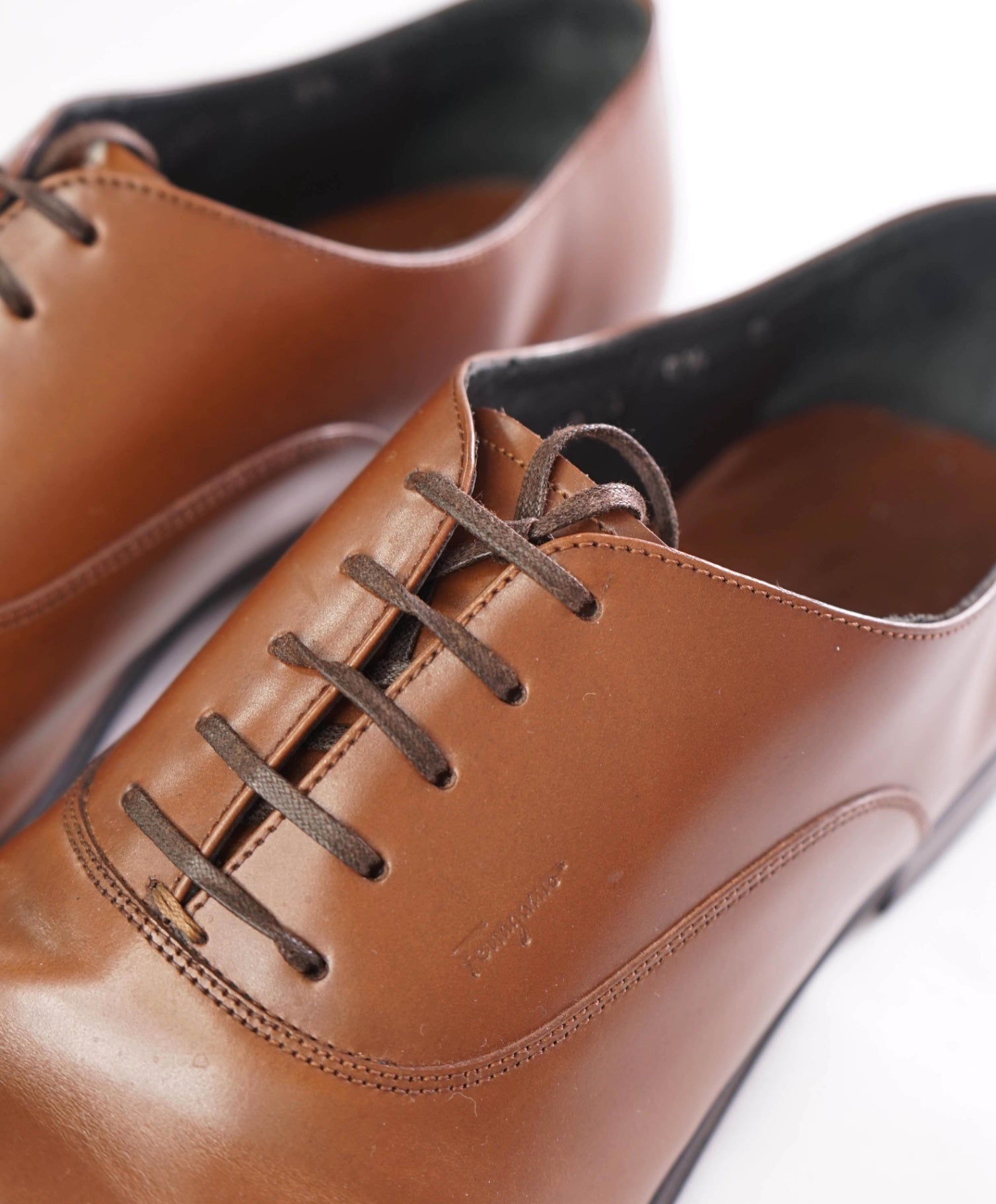 $895 SALVATORE FERRAGAMO - Leather Brown Oxfords - 9.5 D