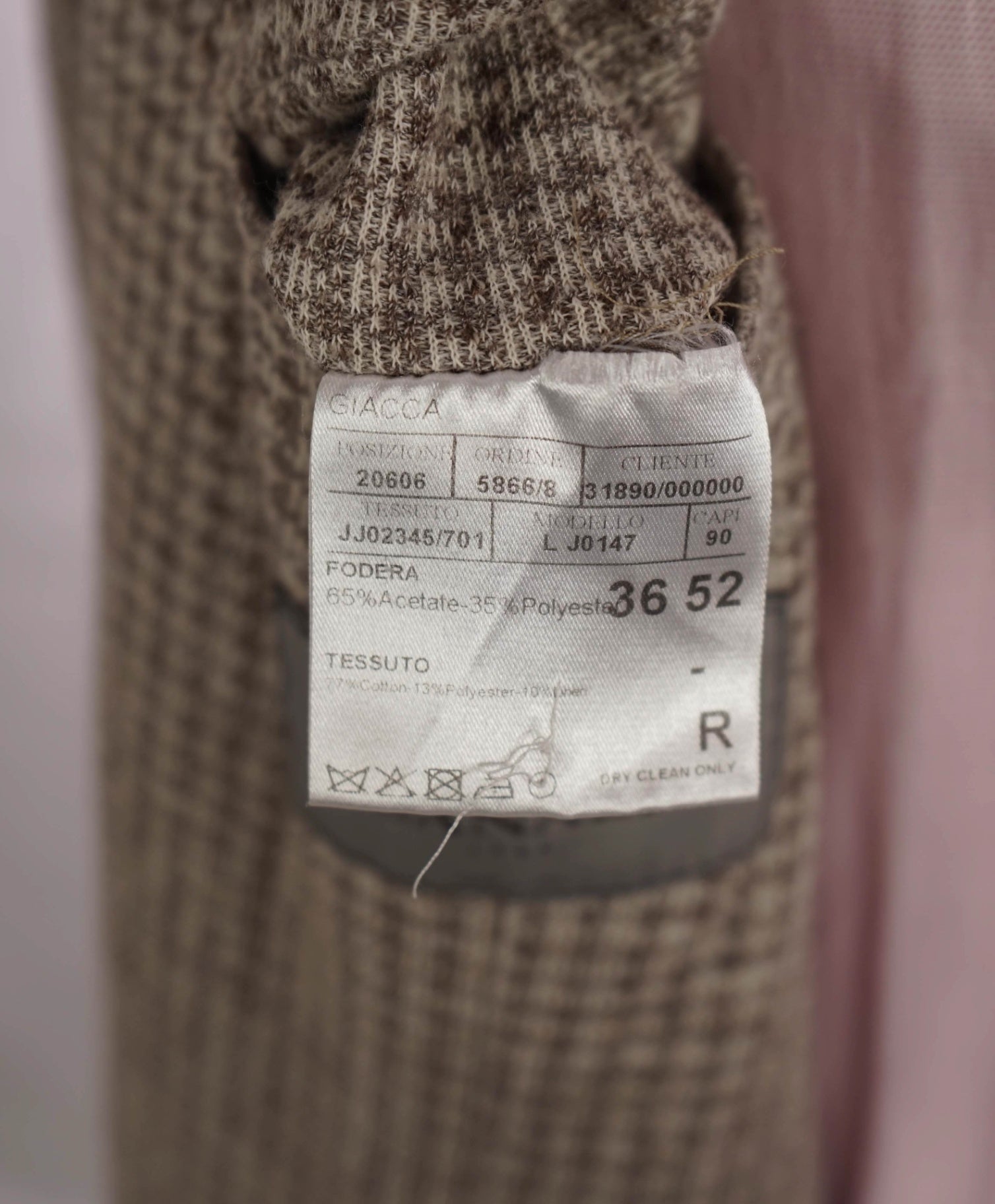 $1,895 CANALI - Textured Beige Cotton/Linen Sport Coat - 42R