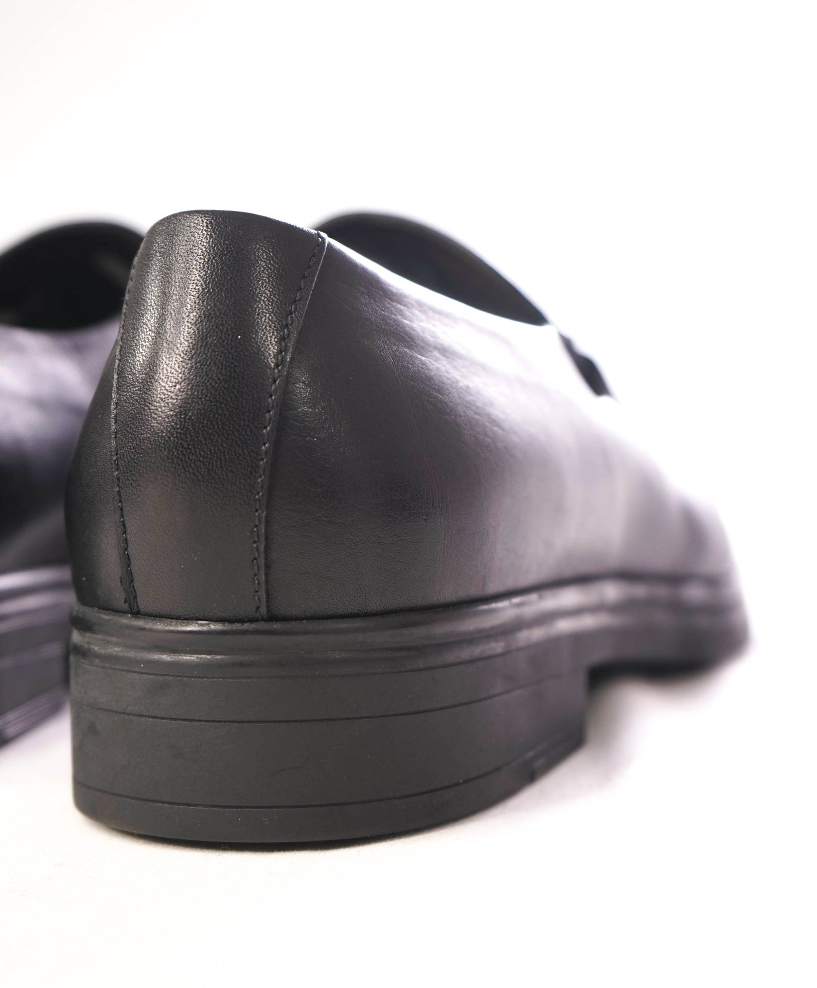 $420 BRUNO MAGLI - Leather Black Logo Bit Loafers - 11 M