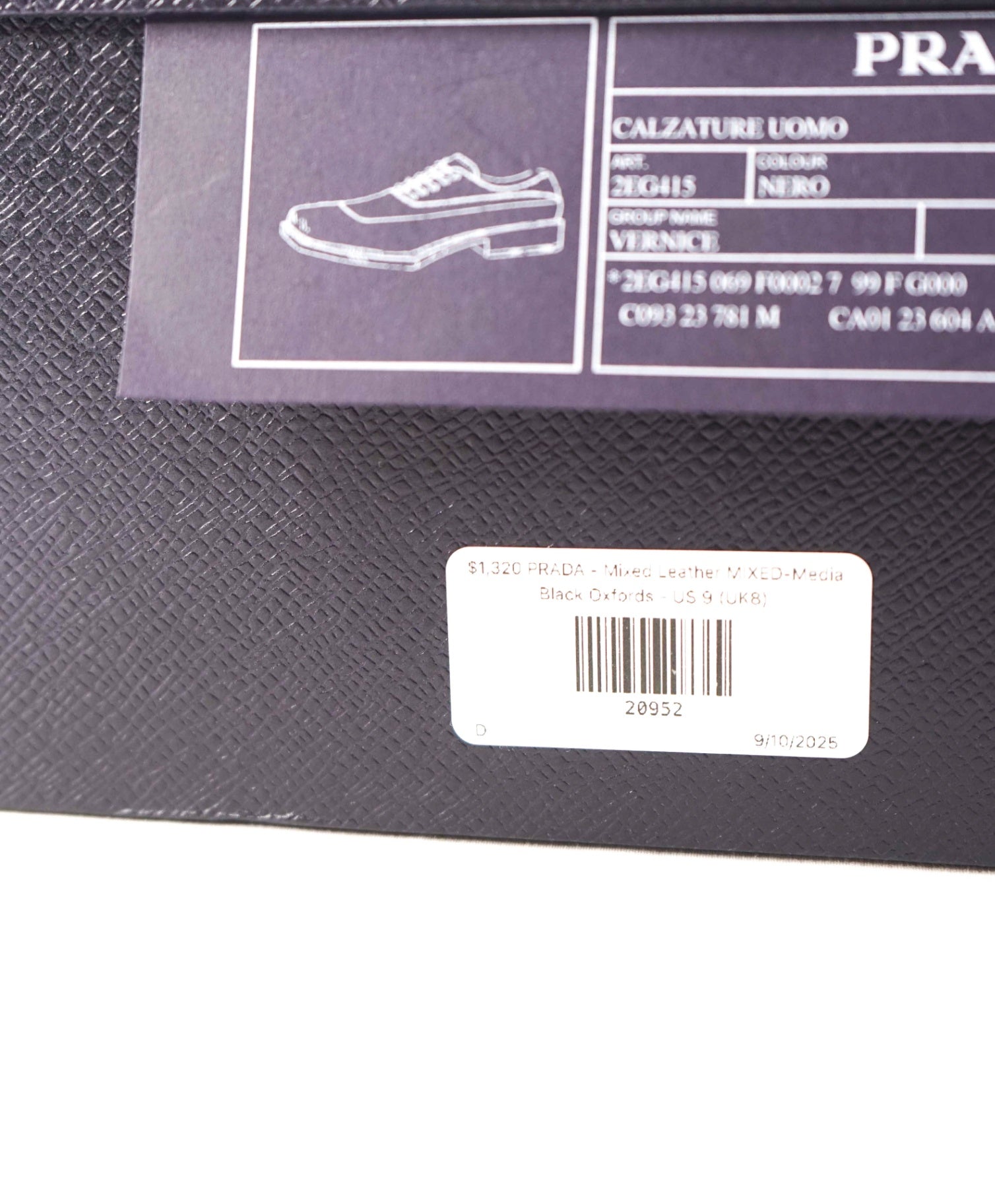 $1,320 PRADA - Black Leather Mixed-Media Lug Sole Oxfords - US 9 (UK8)