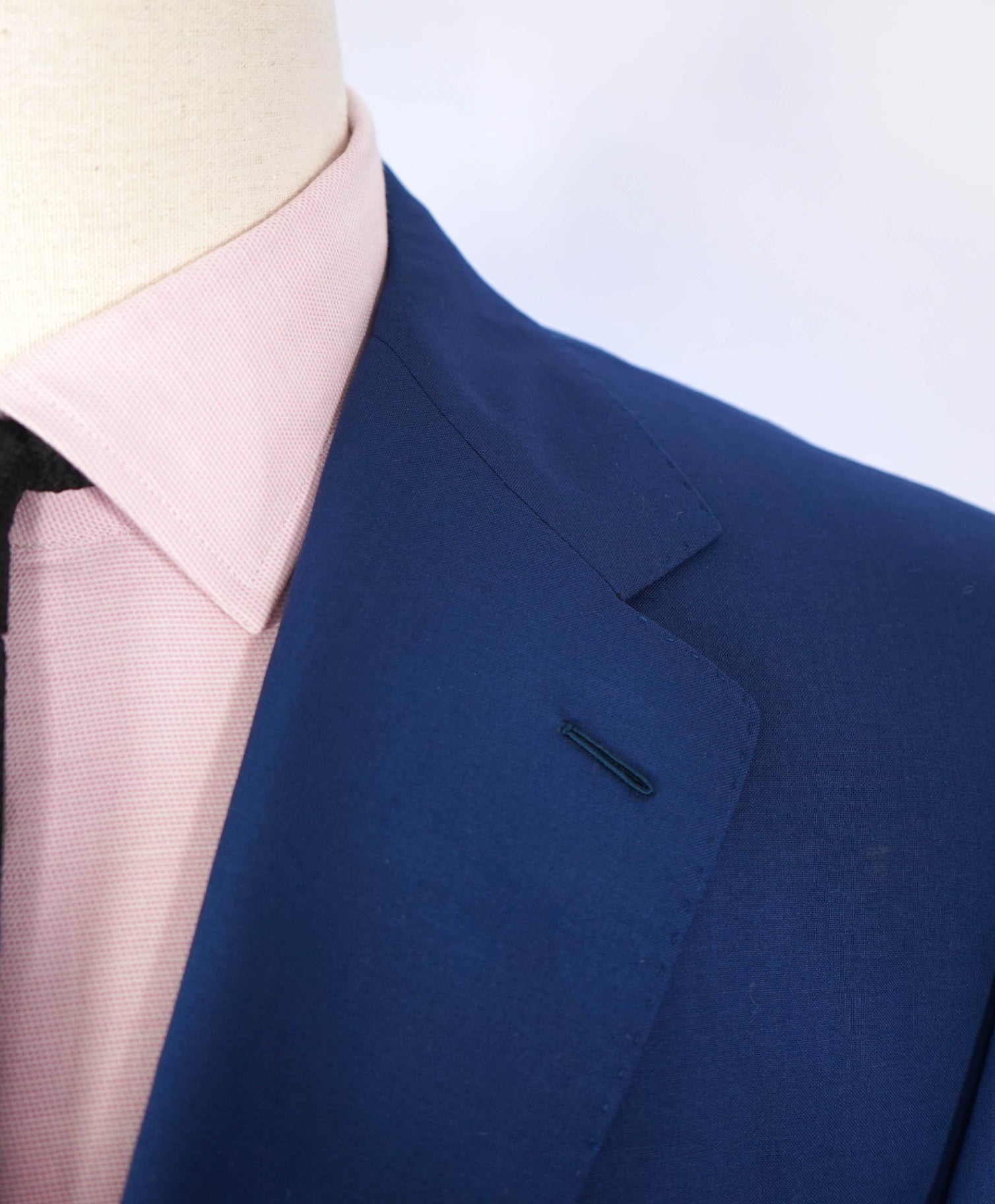 $2,930 CARUSO - Wool "NORMA" Solid Blue Suit - 42R