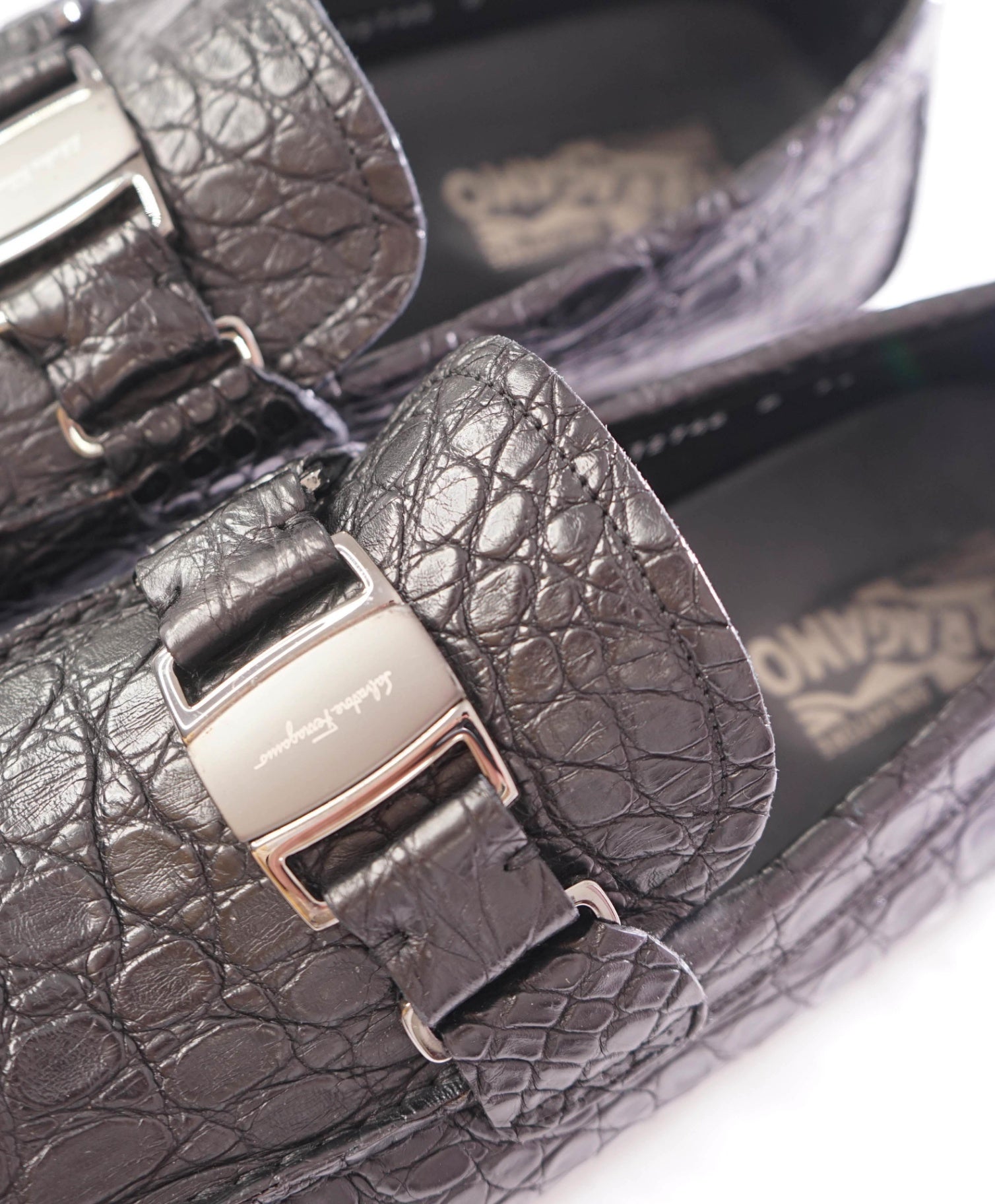 $2,200 FERRAGAMO - "Crocodile Skin" Black Sardegna Loafers - 11 D