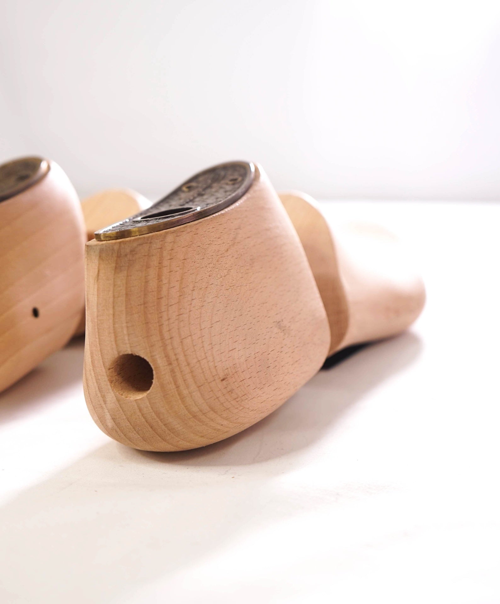 $240 SANTONI - VERY HEAVY Cedar/Metal Shoe Tree - US 11 (UK10)