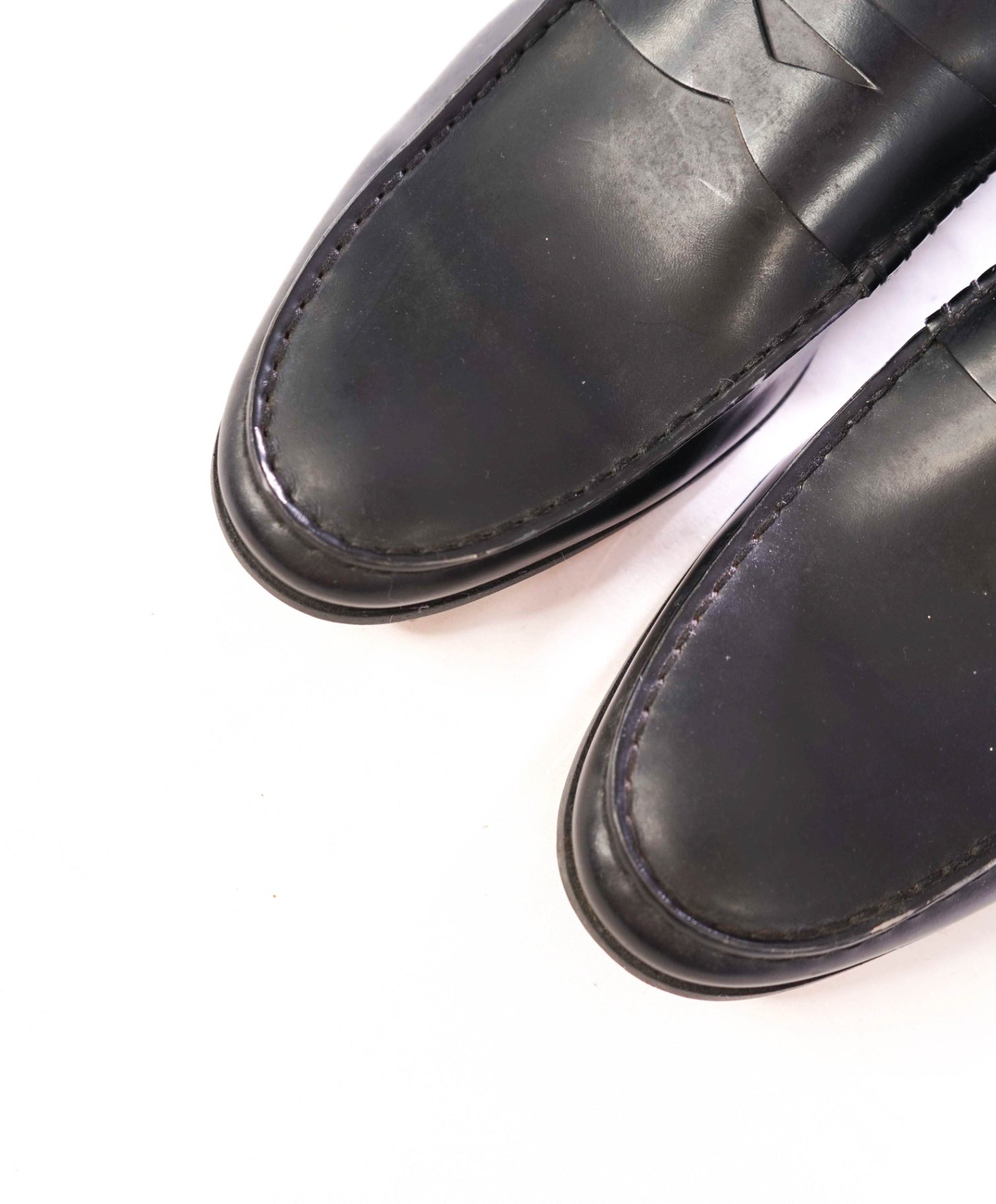 $675 TOD'S - "BOSTON" Matte Aged Finish Leather Black Loafers - US 9 (UK8)